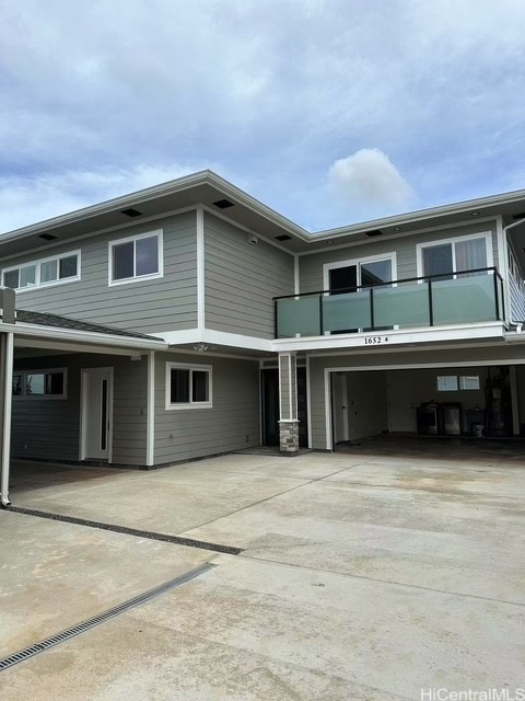 1652 Puananala Street