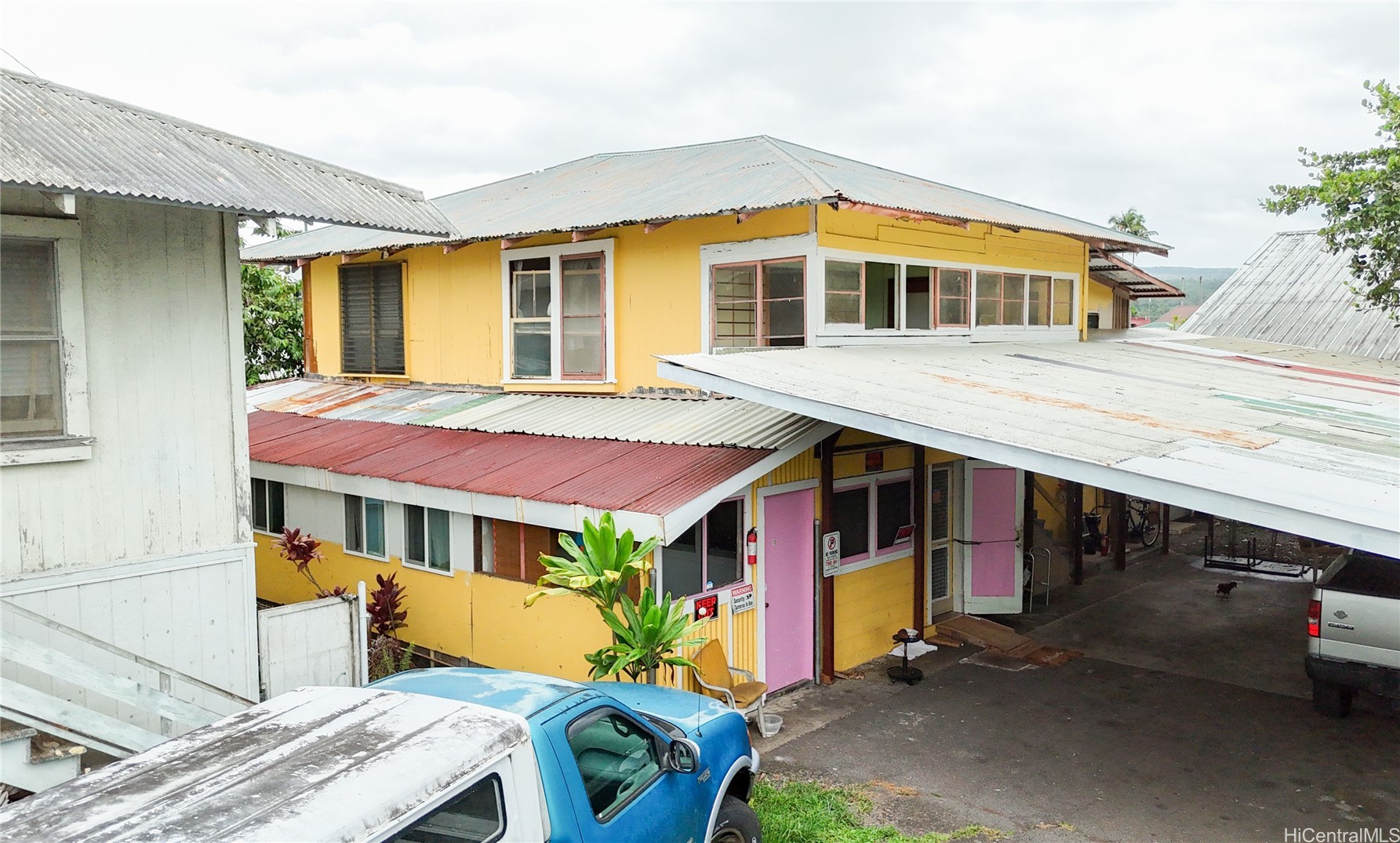 82 Hoku Street