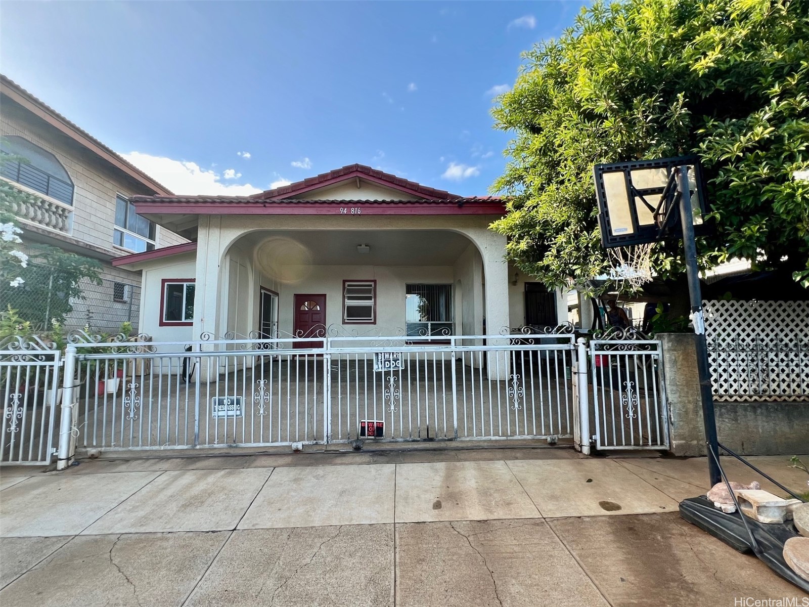 94-816 Kuhaulua Street