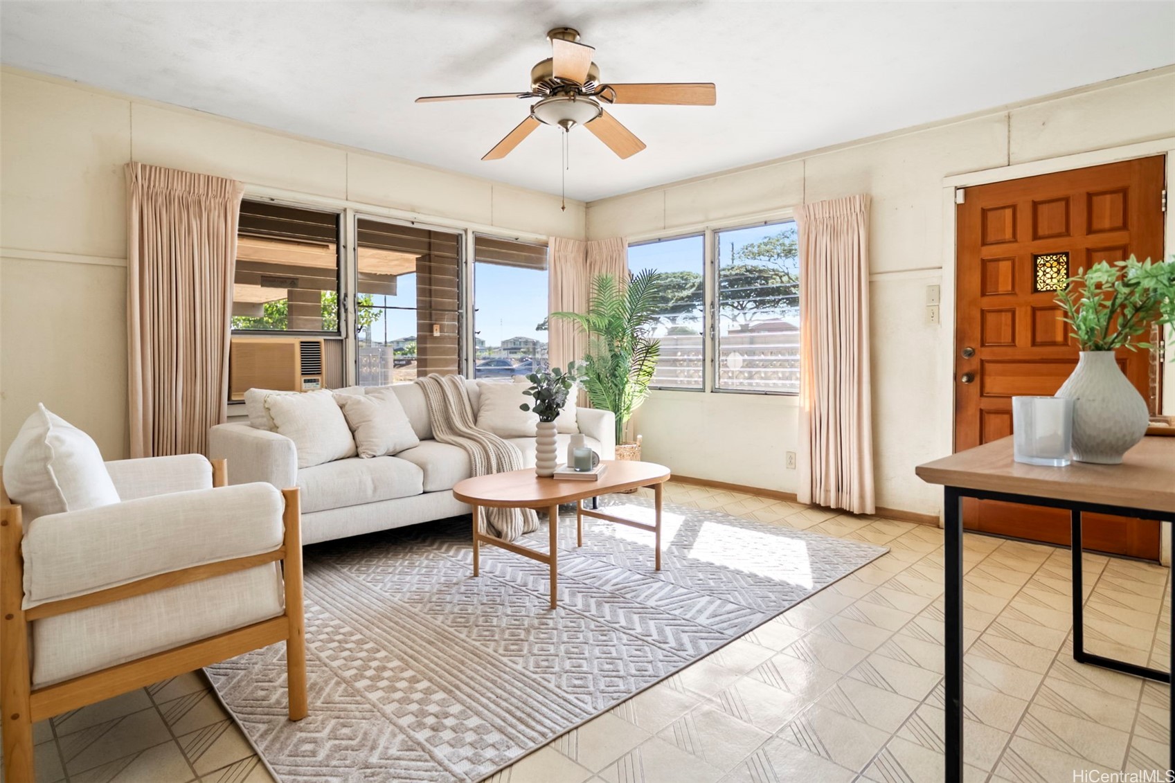 91-1362 Renton Road