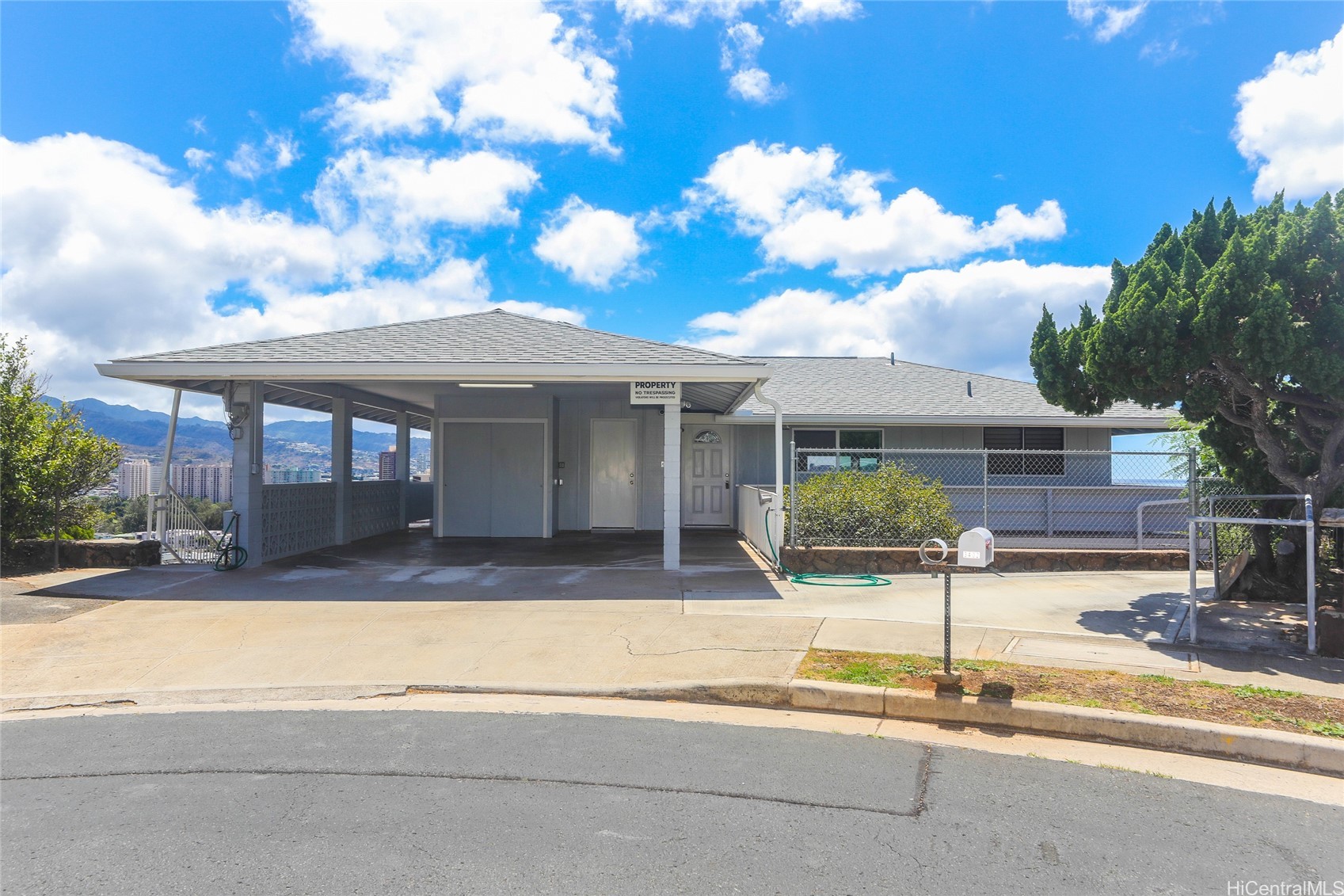 3402 Ala Hinalo Place