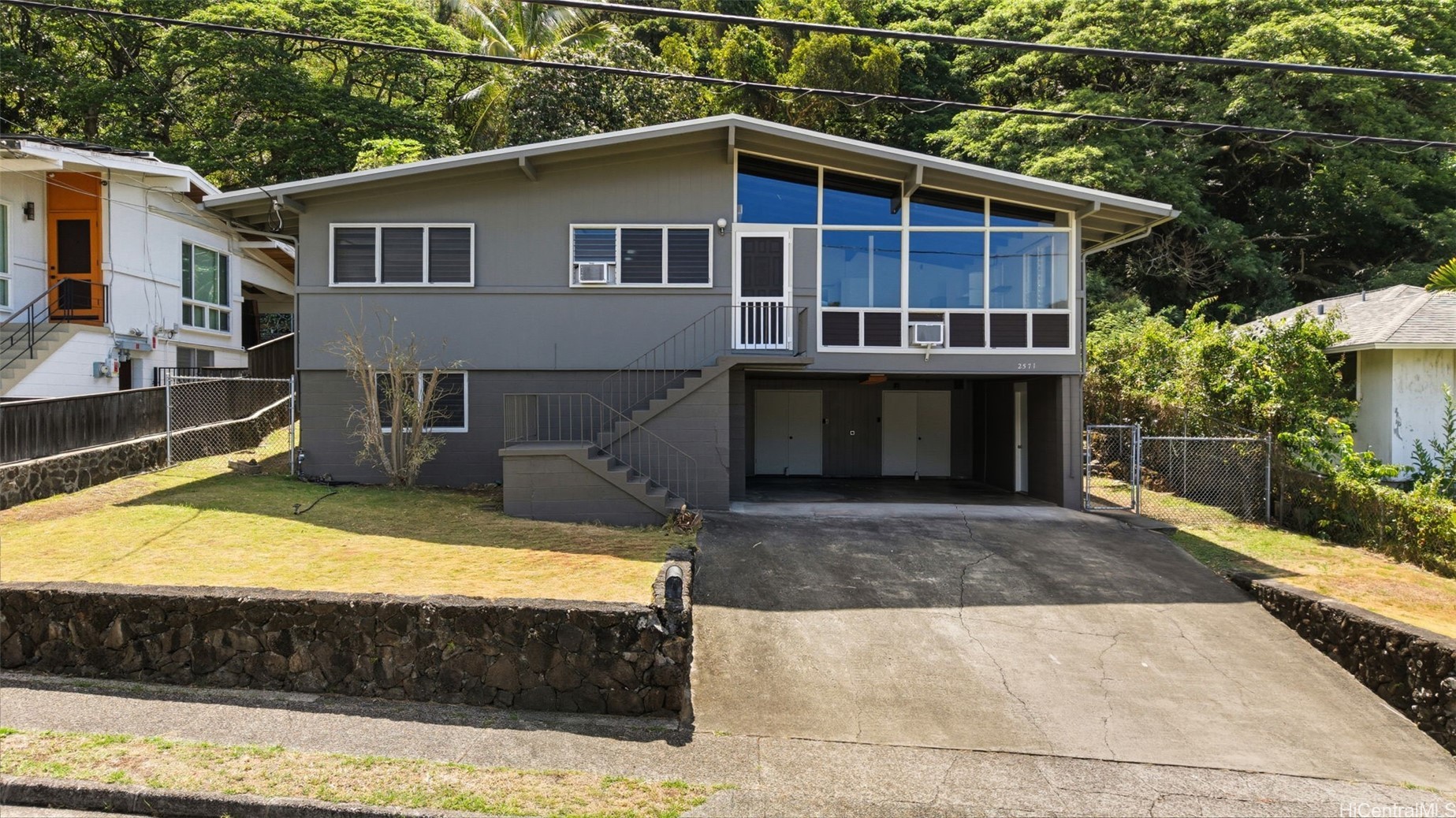 2571 Kekuanoni Street