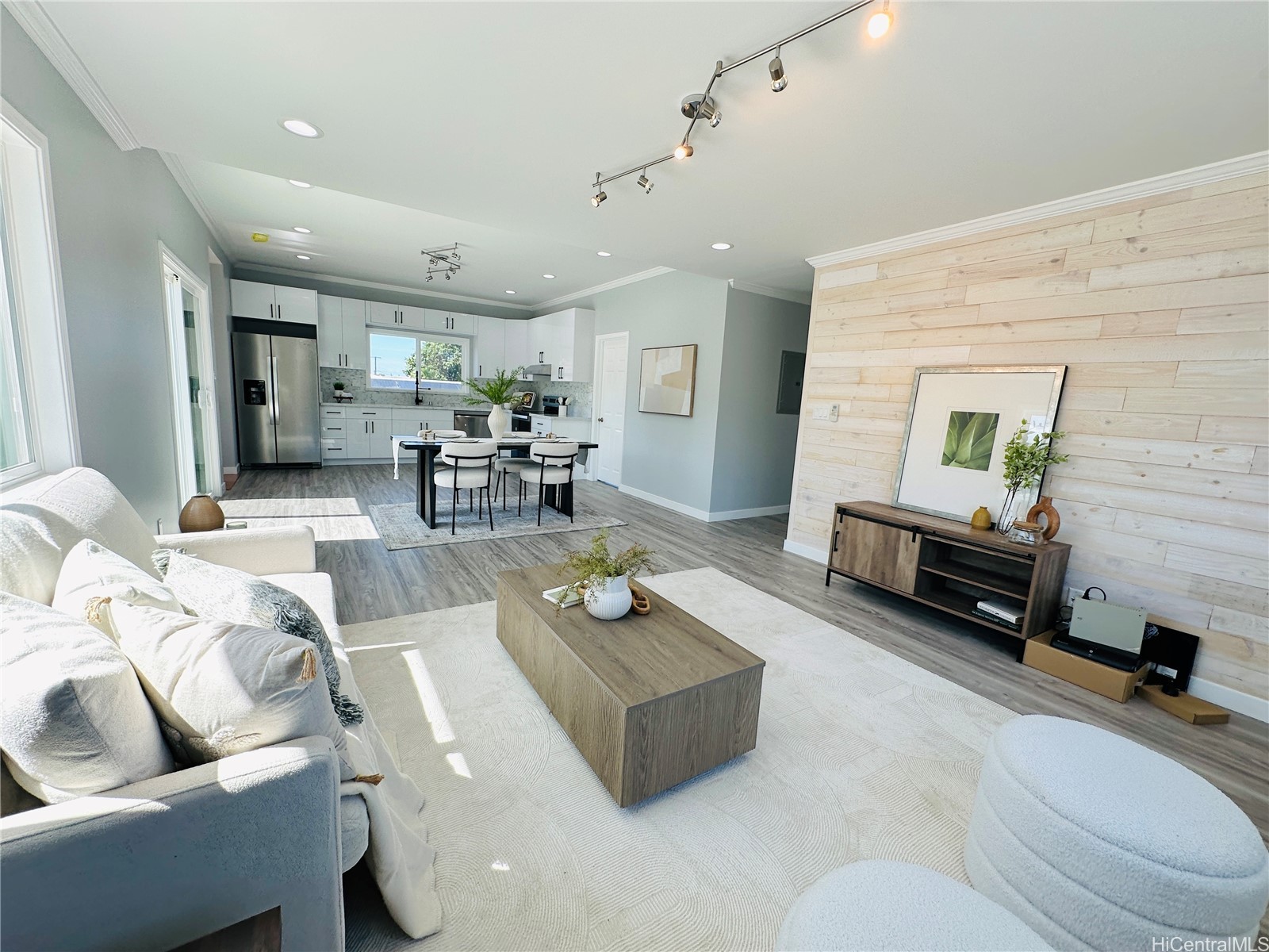 85-1021 Mill Street