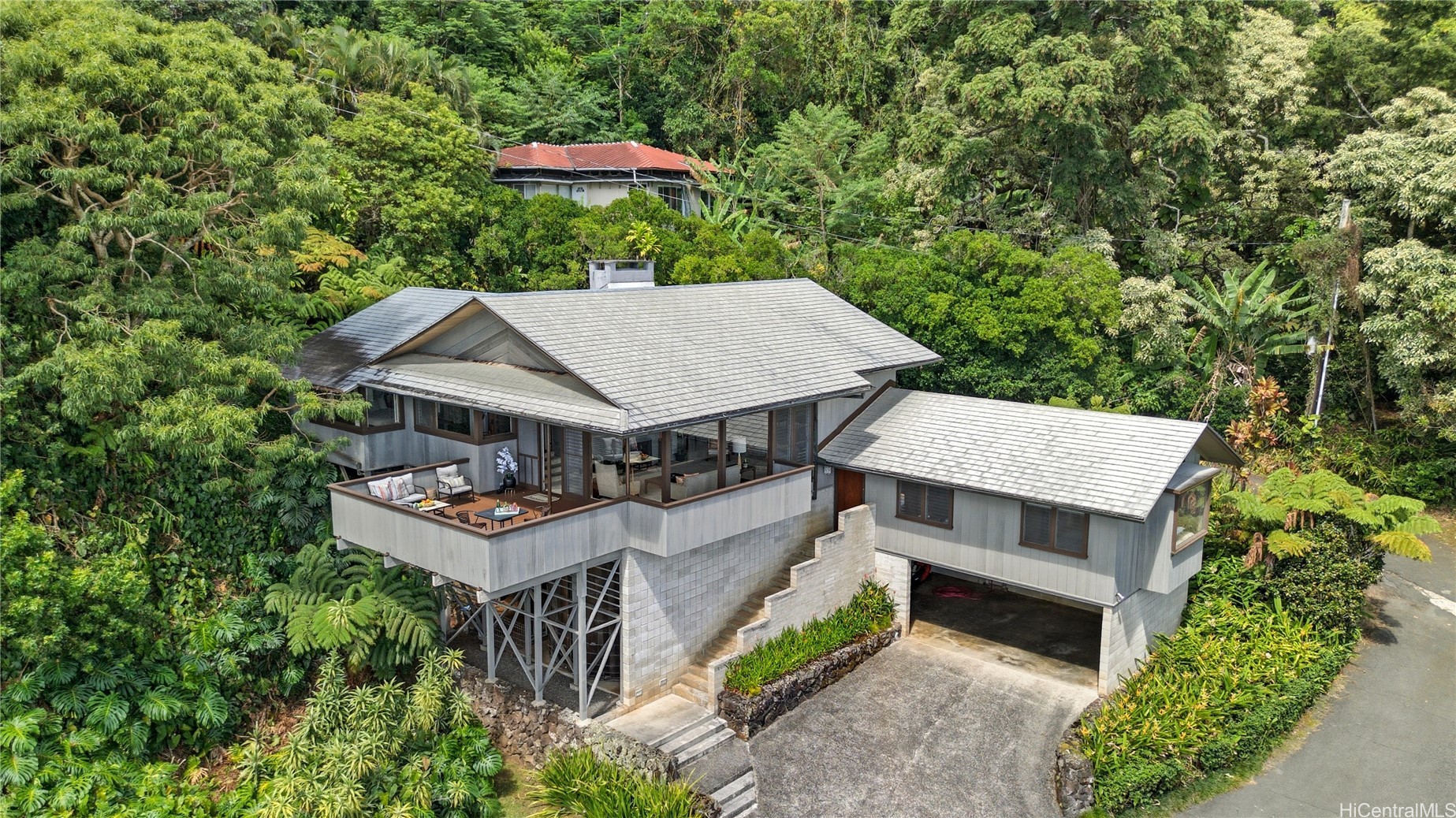 3811 Tantalus Drive