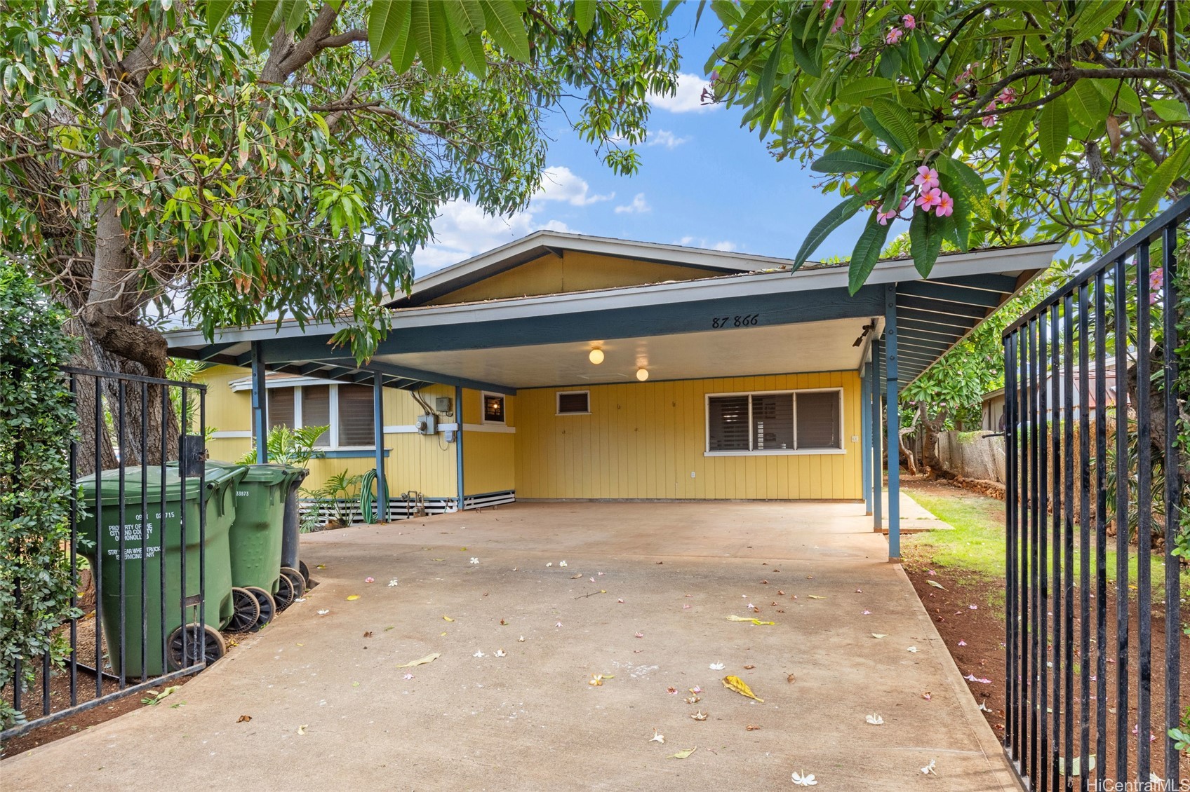 87-866 Hakeakea Street