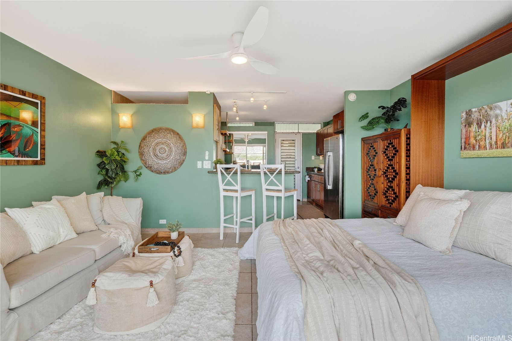 マカハ・ショアーズ