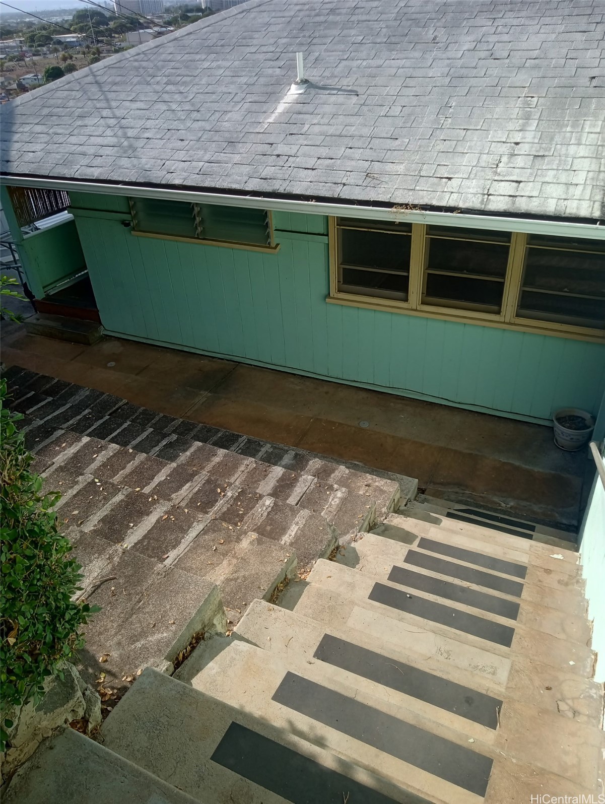 カカアコ・ダウンタウン | 1914 Naio Street, Honolulu, HI 96817