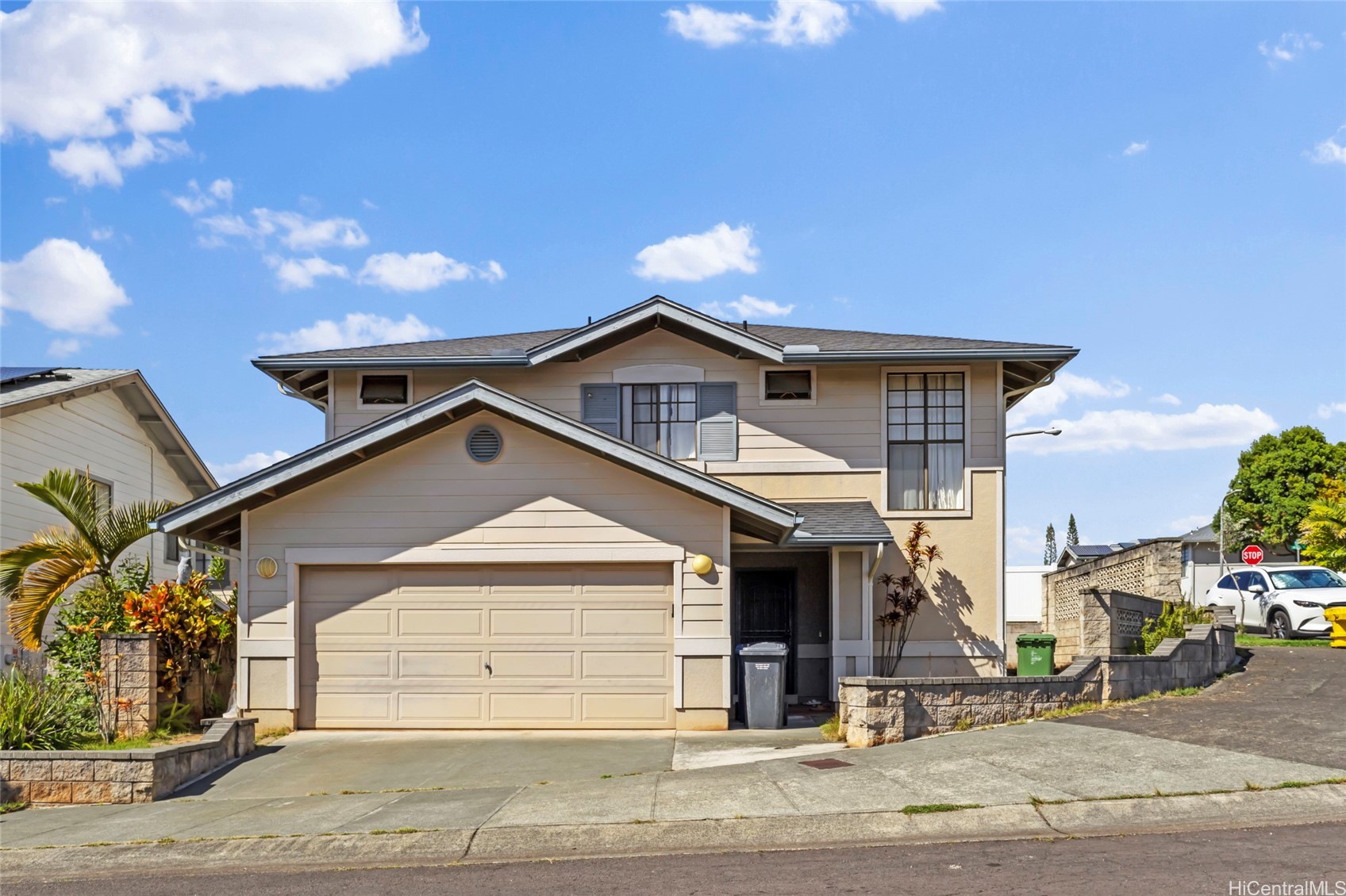 95-1054 Puuanu Street