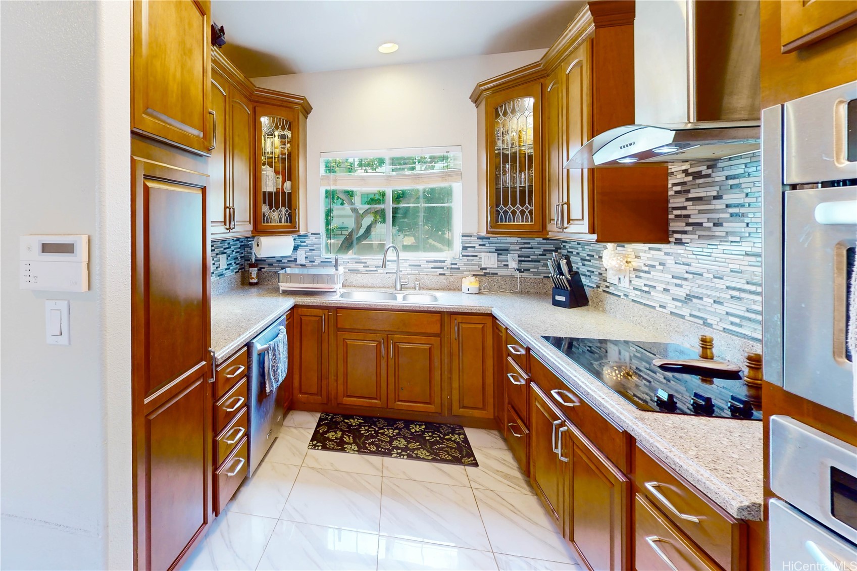 ケ・アイナ・カイ・タウンホームズ・3