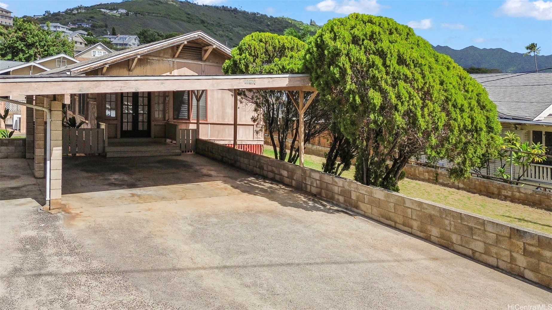 2002-B Hunnewell Street