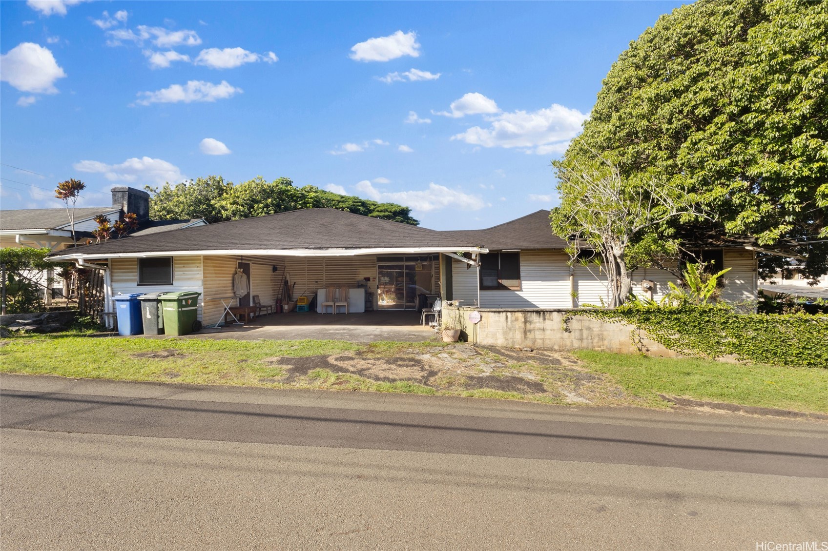 1691 California Avenue, Wahiawa, HI 96786