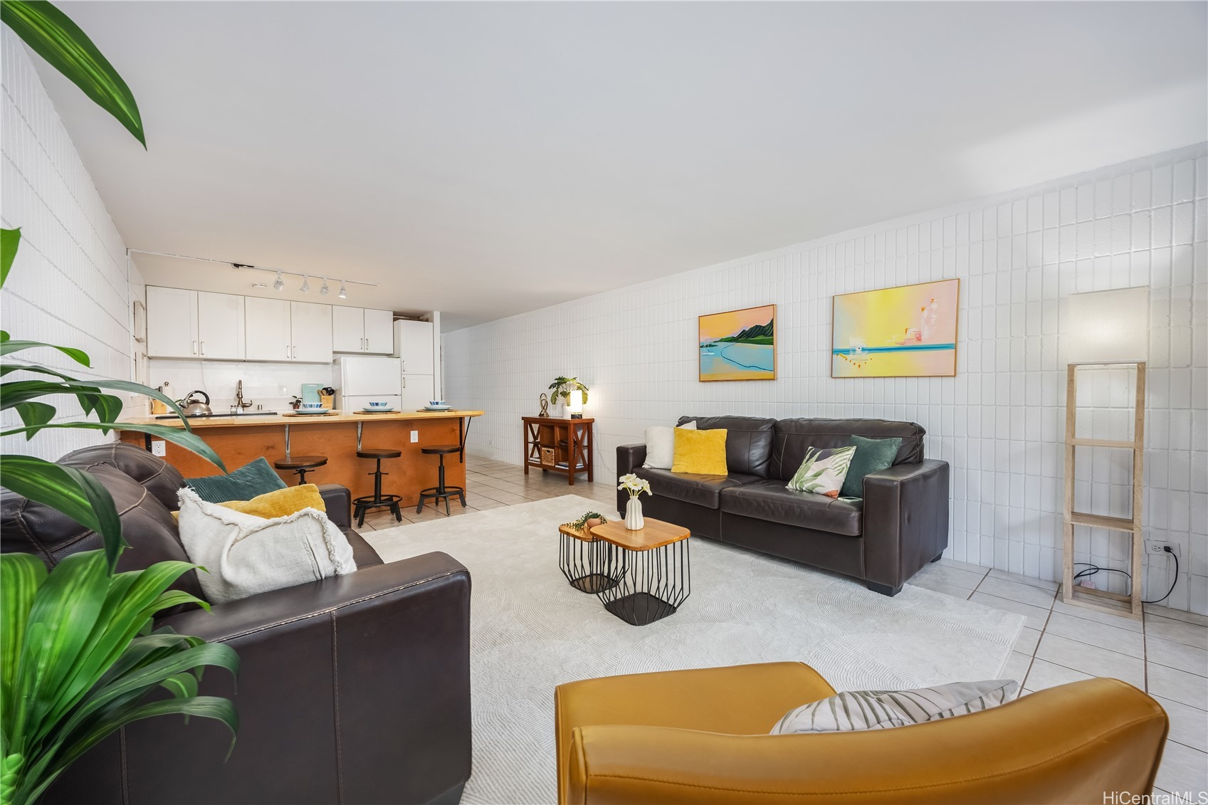 モクレア・サンズ