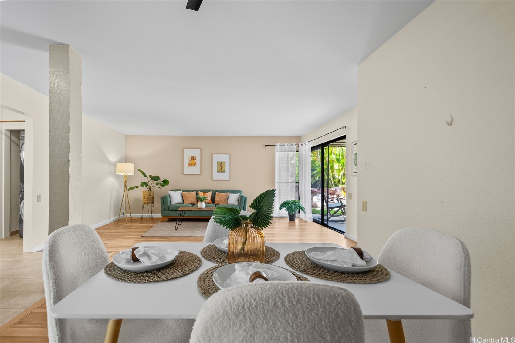 プウ・アイイ・2-2