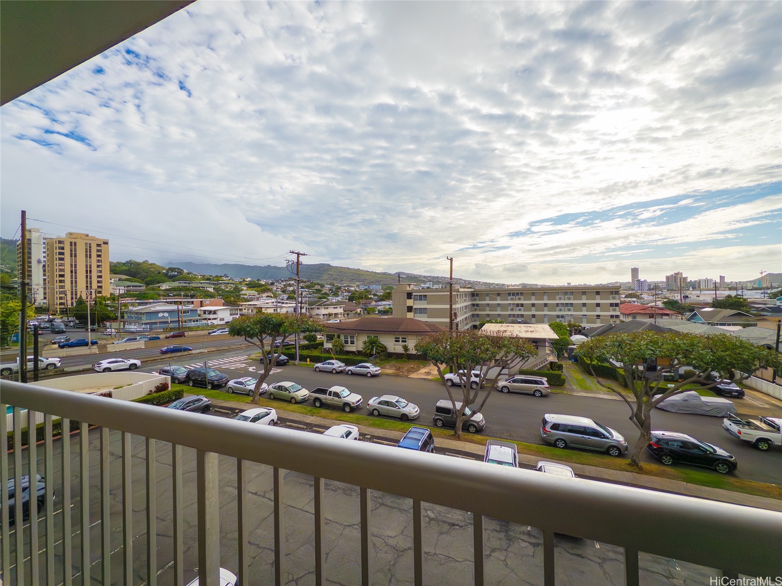 アレキサンダー・アームズ