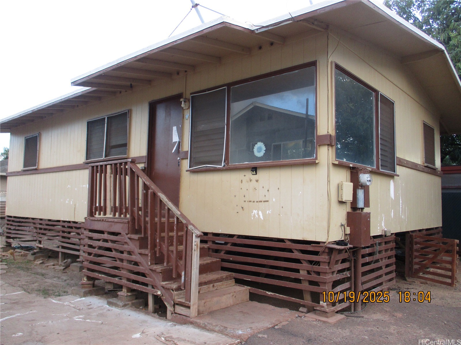 87-151 Kulaaupuni Street