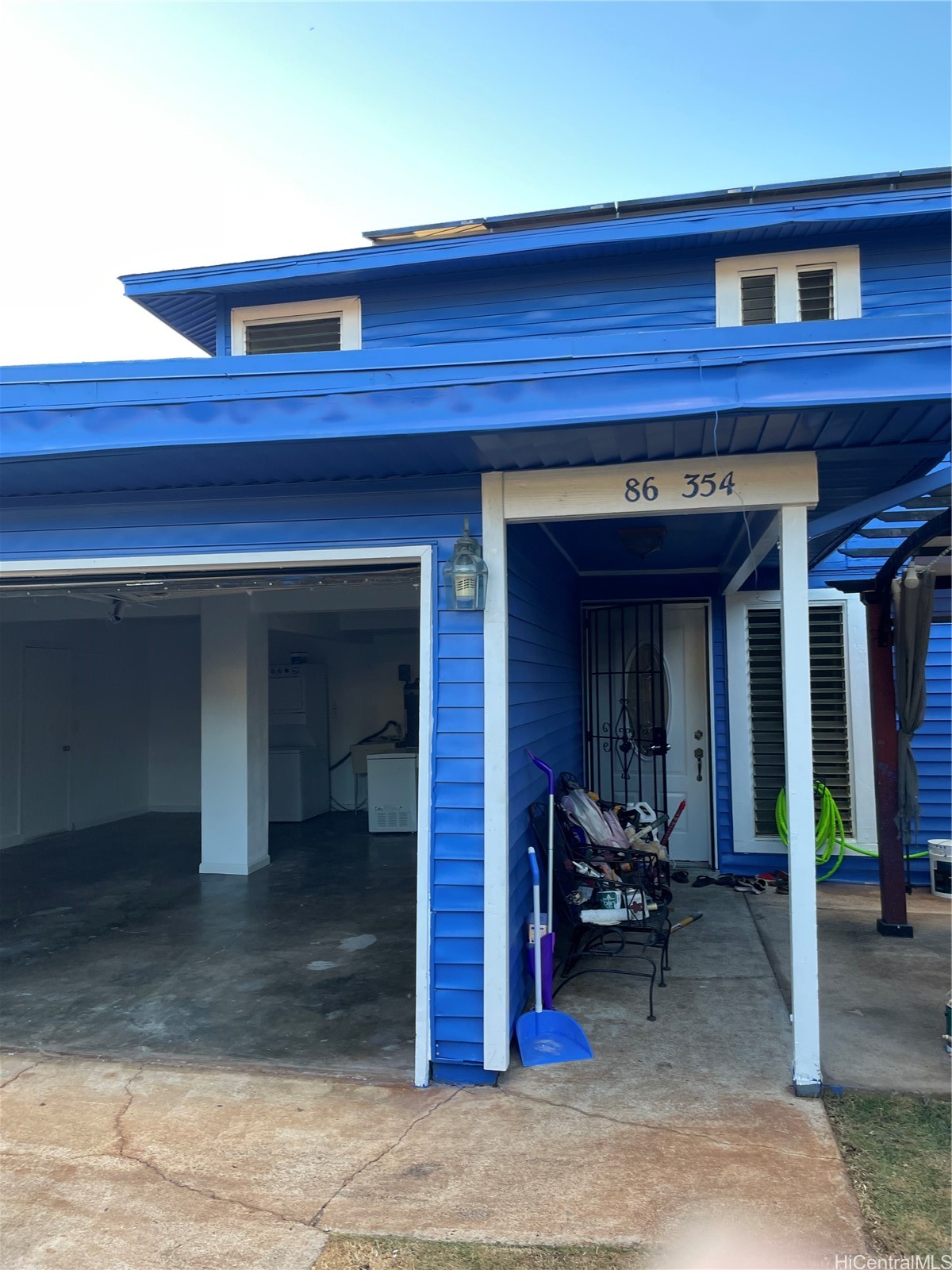 86-354 Hale Elua Street