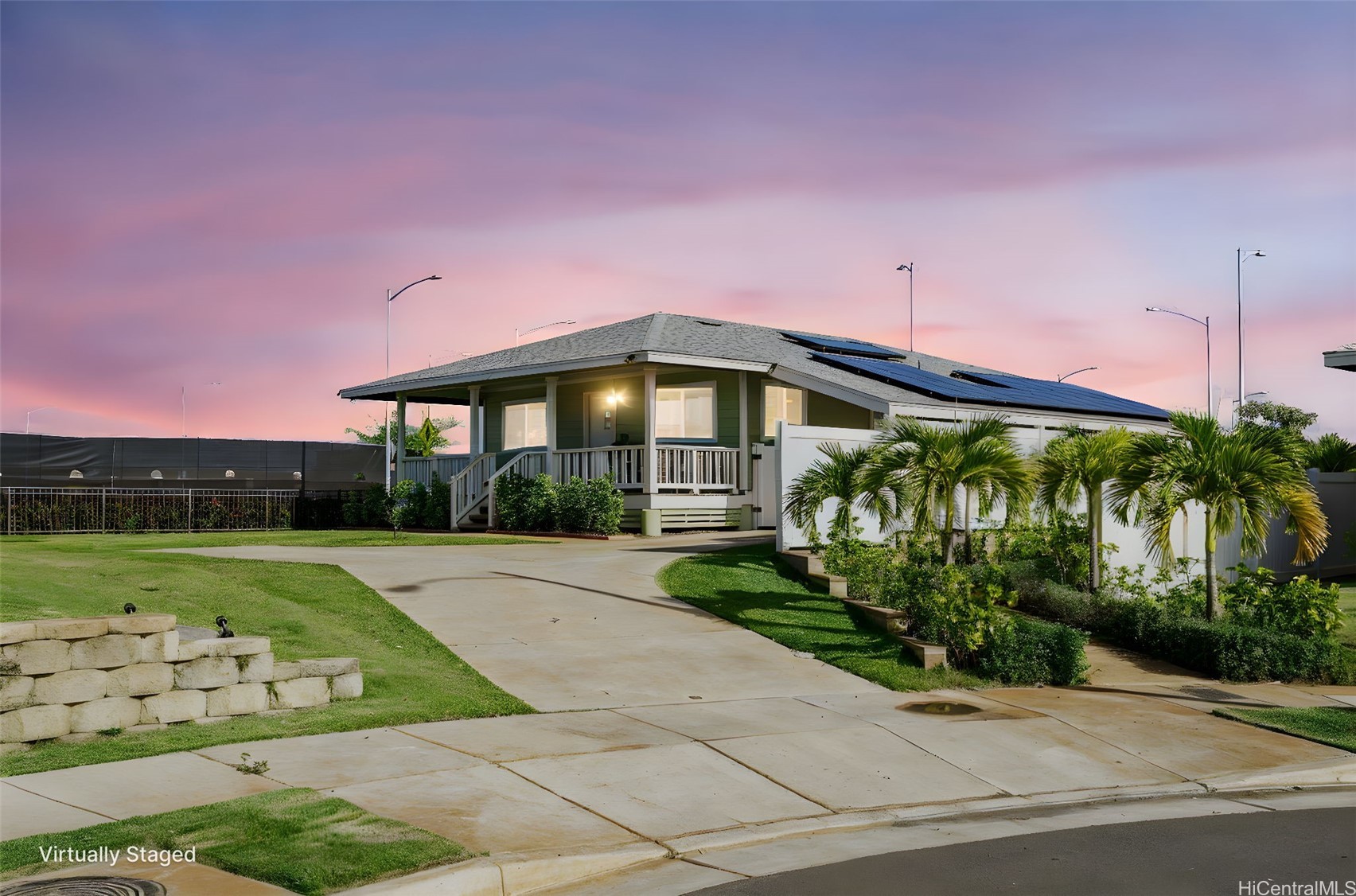 91-1372 Kakiwi Street