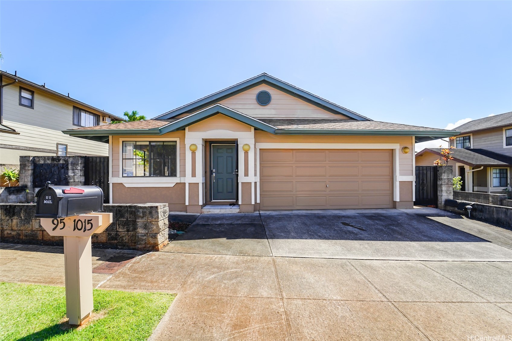 95-1015 Puukoa Street