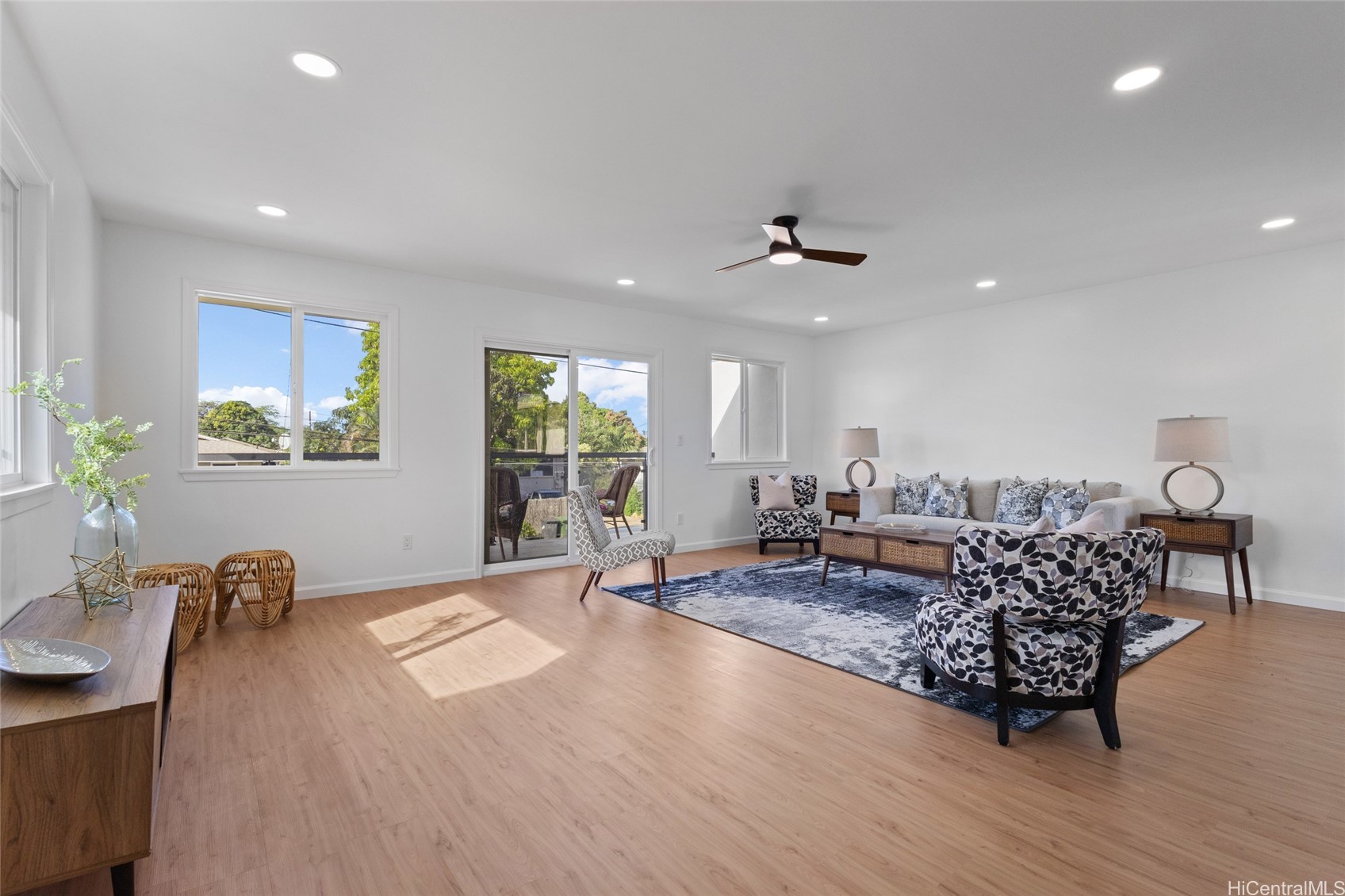 87-102 C Kulaaupuni Street