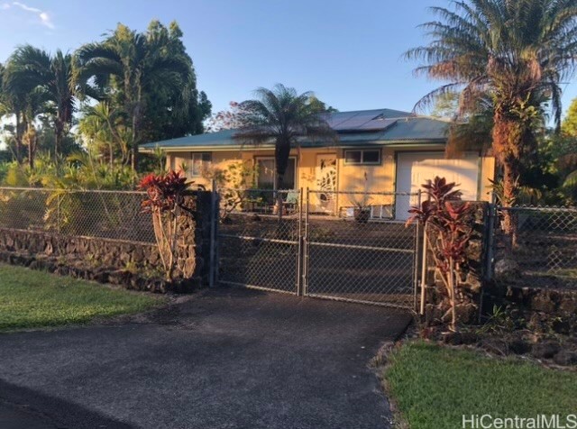 15-2811 Manalo Street