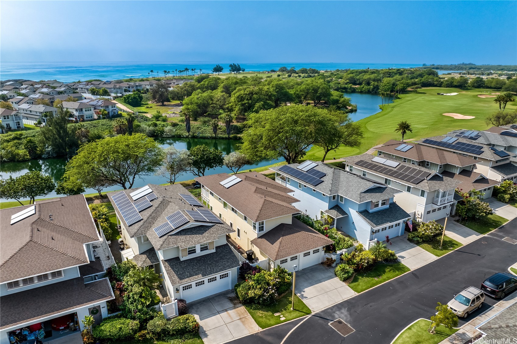 エバ | 91-1372 Kaikohola Street, Ewa Beach, HI 96706