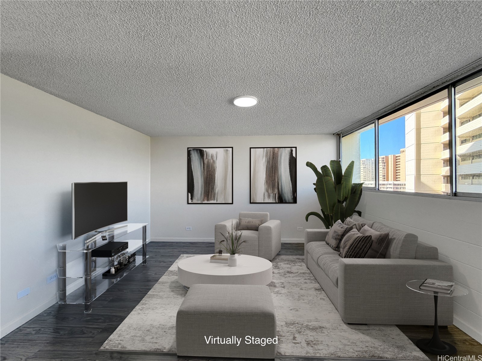 ロイヤル・タワーズ