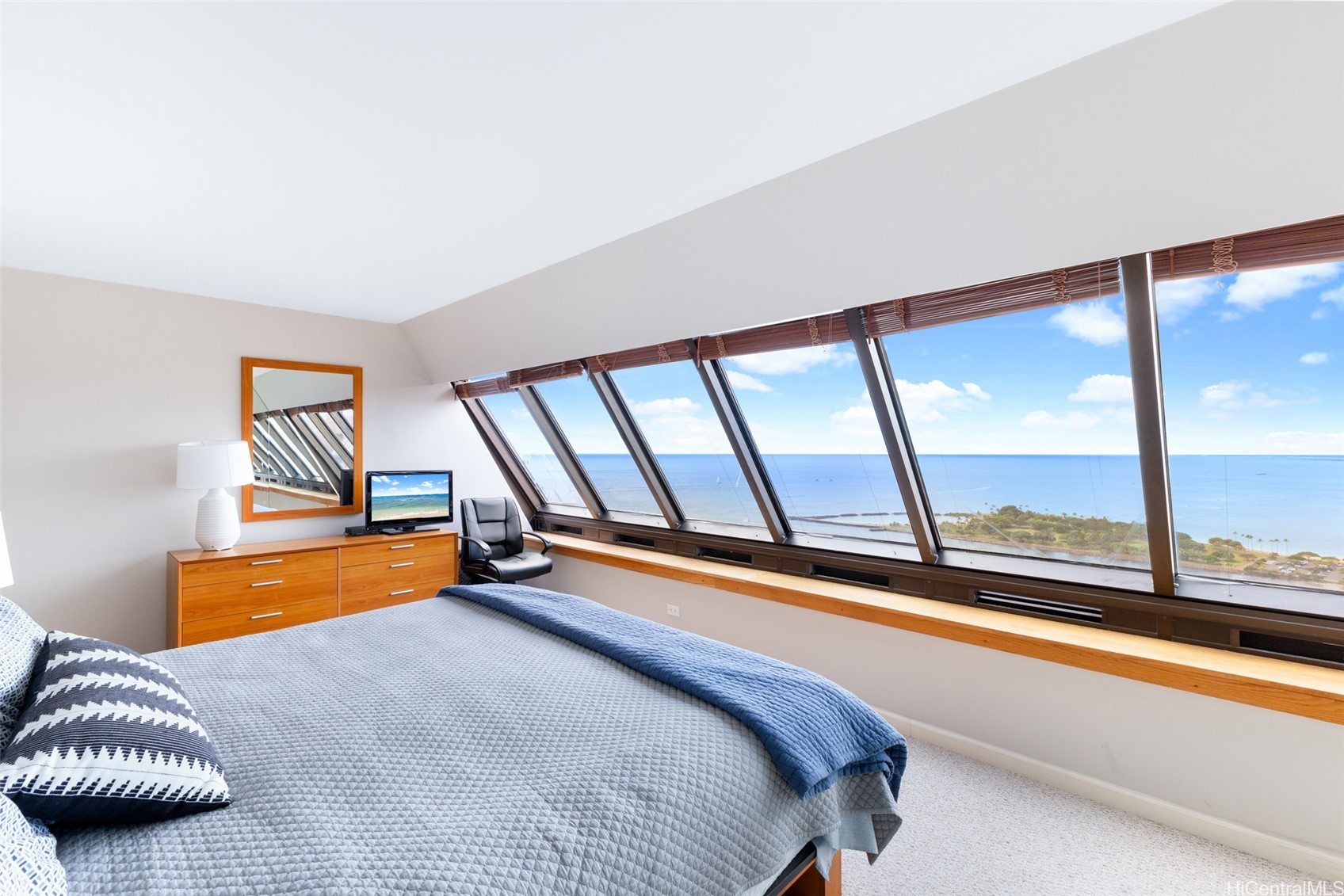 ディスカバリーベイ