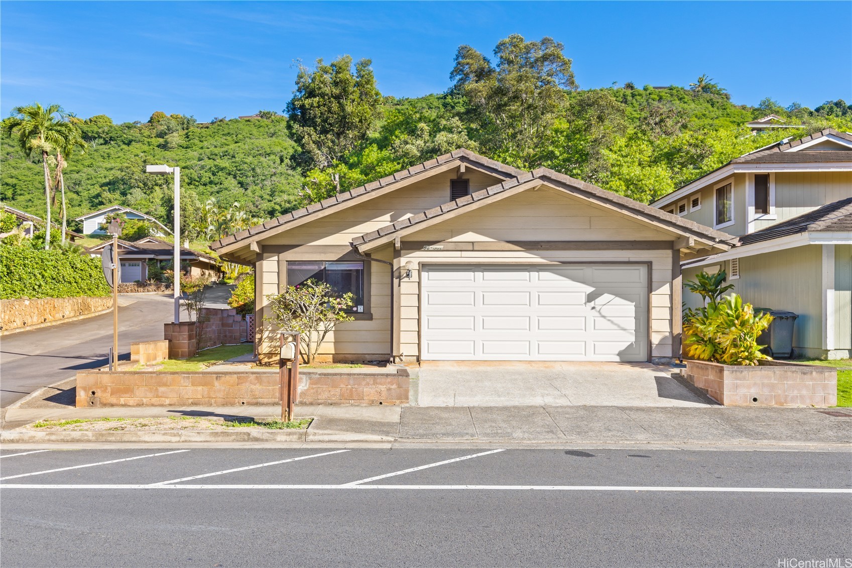 98-582 Kilinoe Street