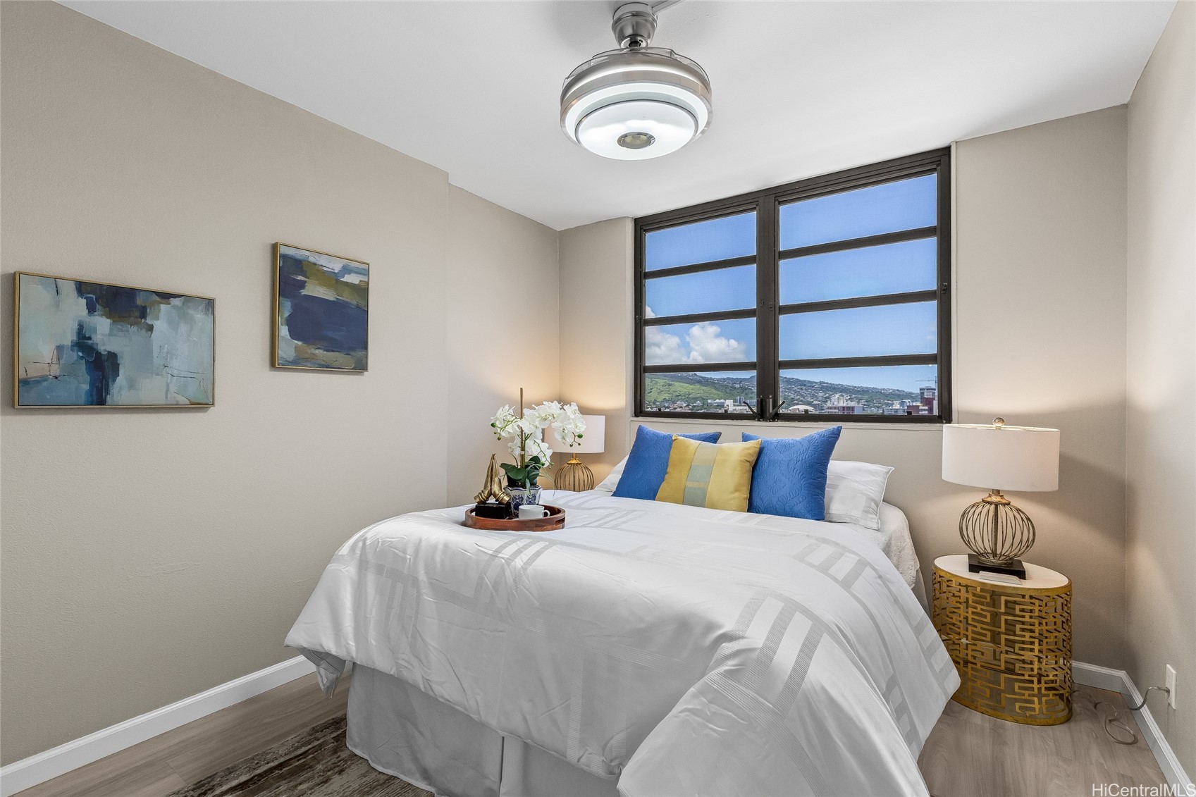 カカアコ・ダウンタウン | 750 Kaheka Street, Honolulu, HI 96814