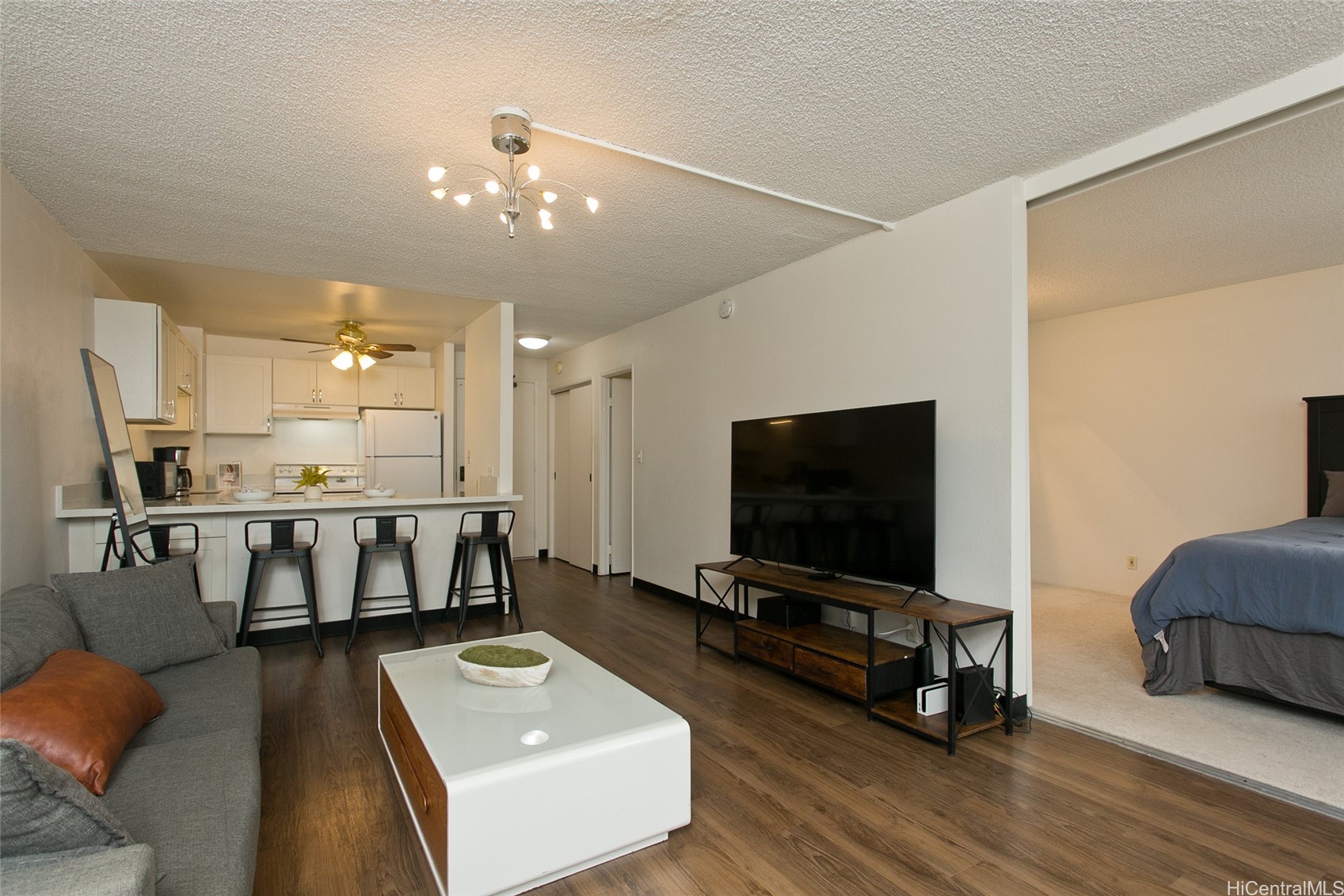 カカアコ・ダウンタウン | 1255 Nuuanu Avenue, Honolulu, HI 96817