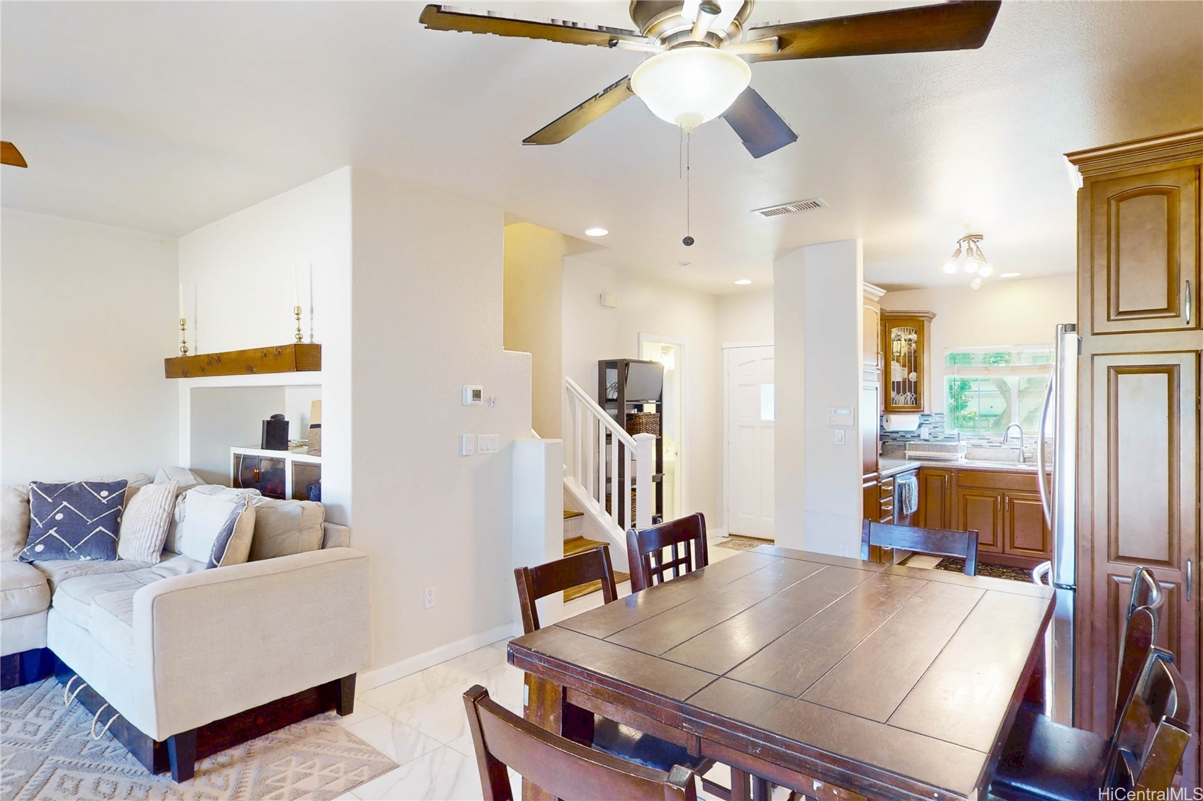 エバ | 91-1026 Kaimalie Street, Ewa Beach, HI 96706