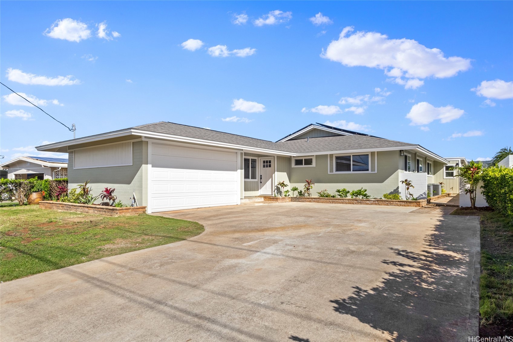 4560 Ukali Street, Honolulu, HI 96818