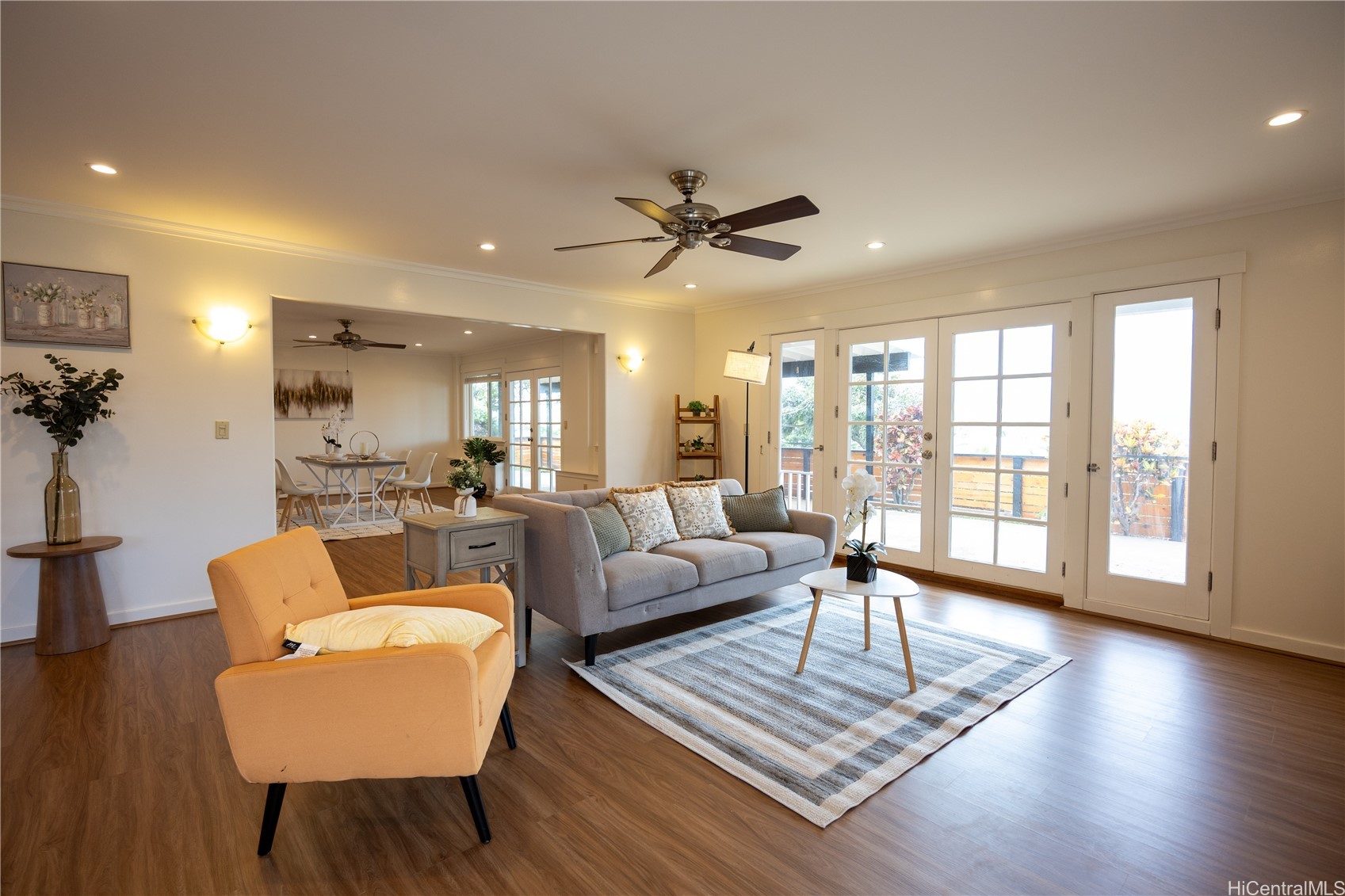 ハワイカイ | 179 Nawiliwili Street, Honolulu, HI 96825