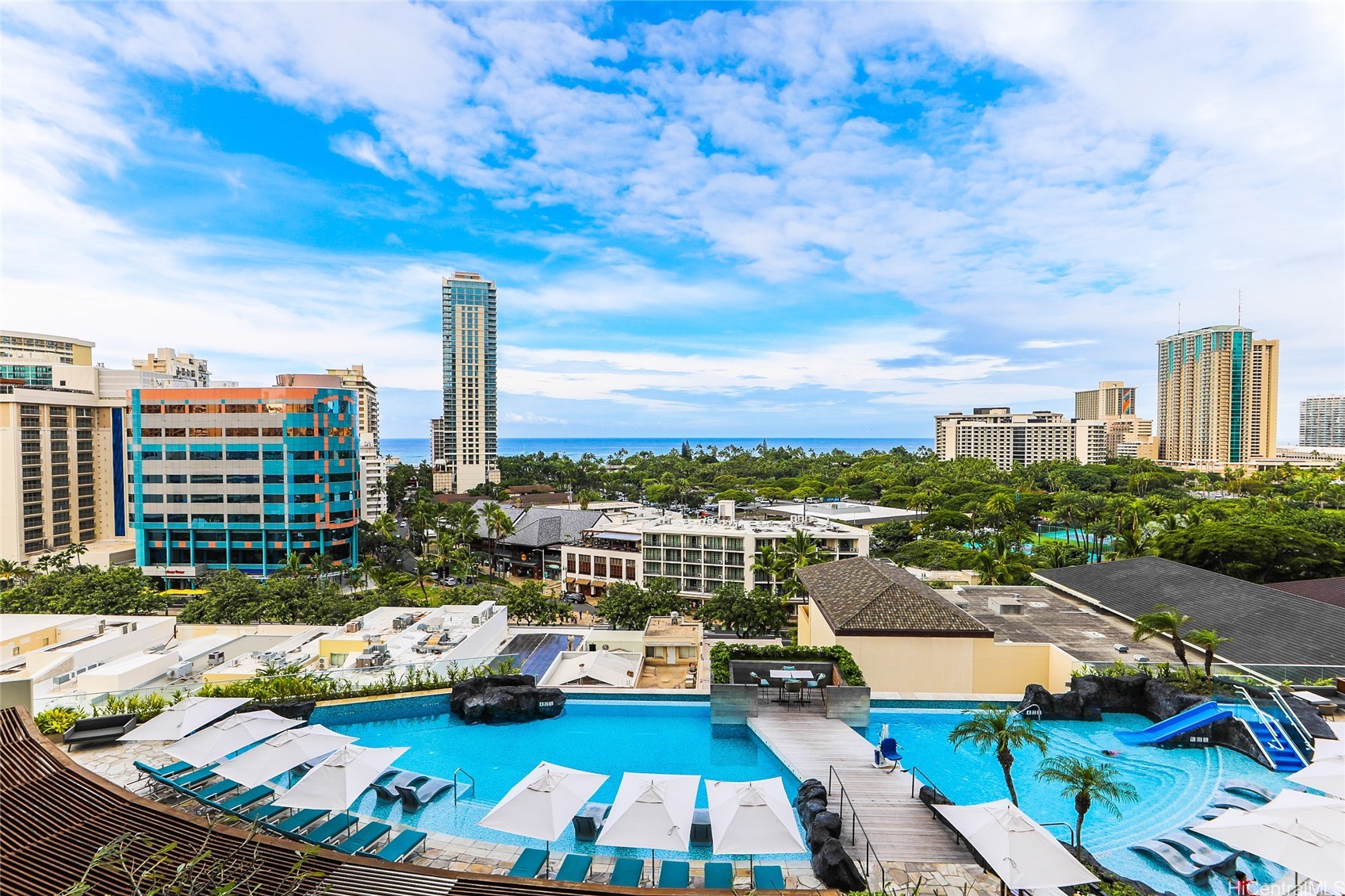ワイキキ | 2139 Kuhio Avenue, Honolulu, HI 96815