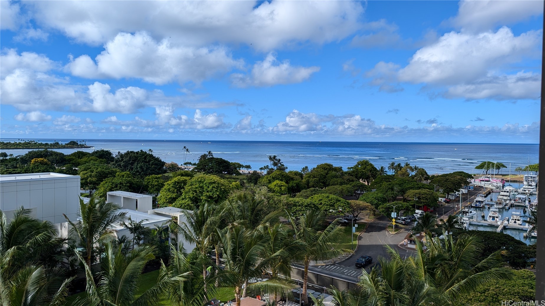 カカアコ・ダウンタウン | 1100 Ala Moana Boulevard, Honolulu, HI 96814