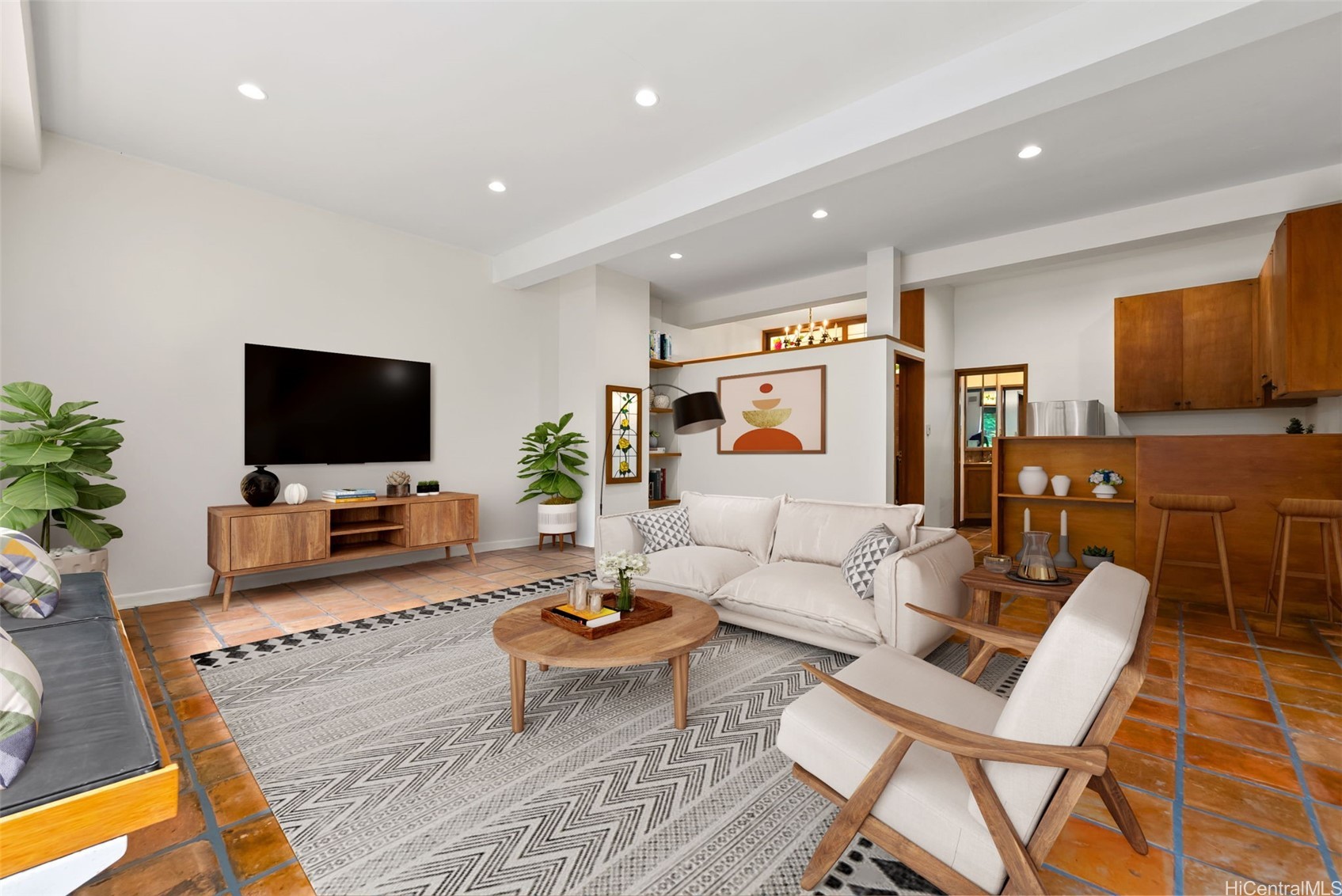 カカアコ・ダウンタウン | 156 Forest Ridge Way, Honolulu, HI 96822