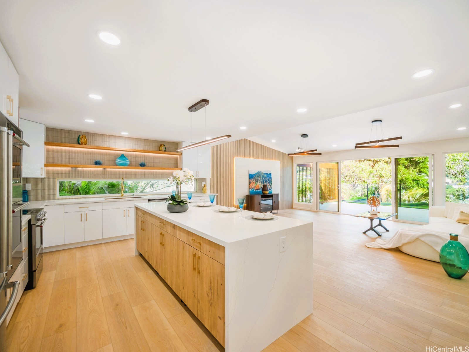 ワイキキ | 3565 Loulu Street, Honolulu, HI 96822