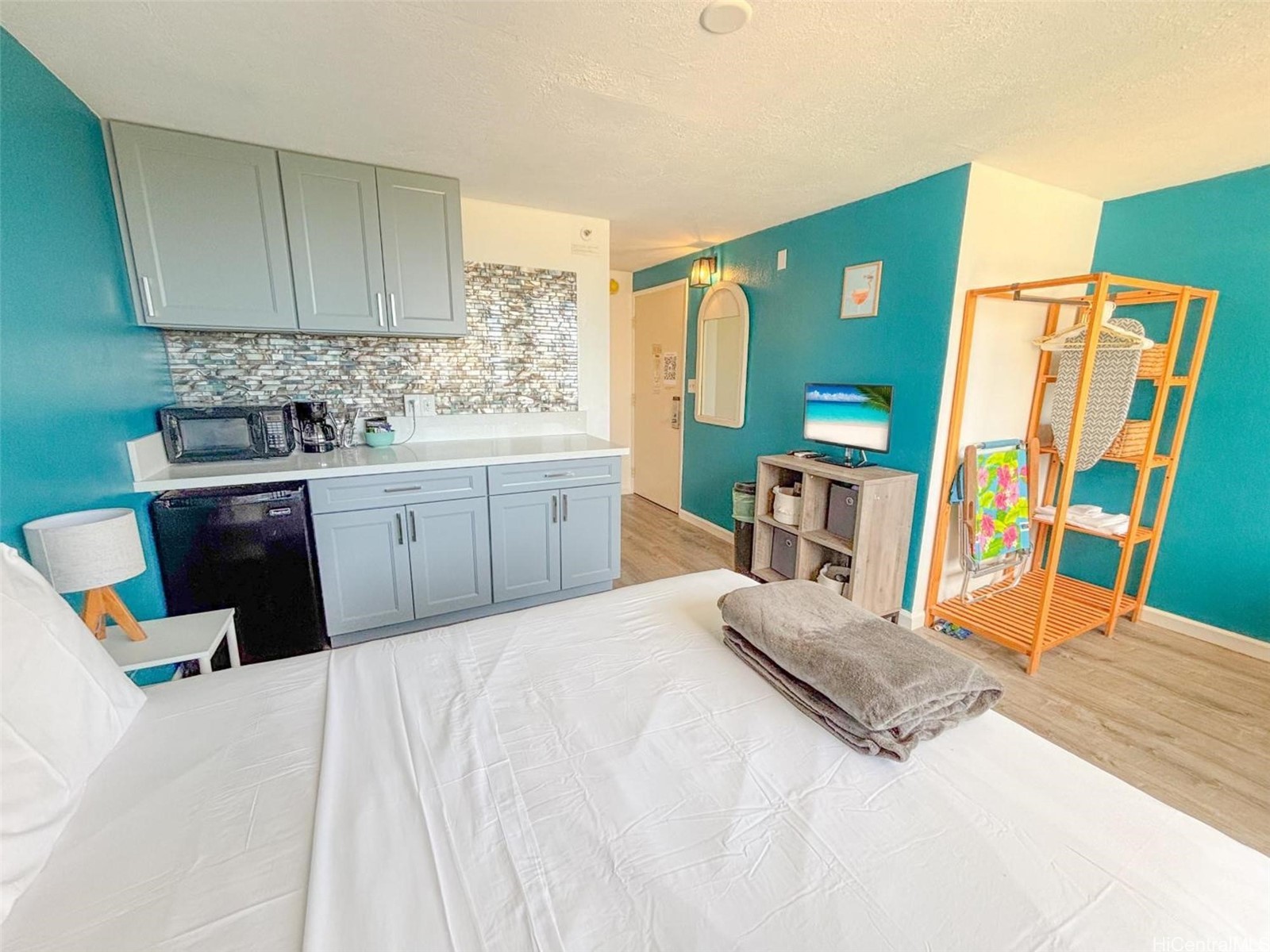 ワイキキ | 444 Niu Street, Honolulu, HI 96815