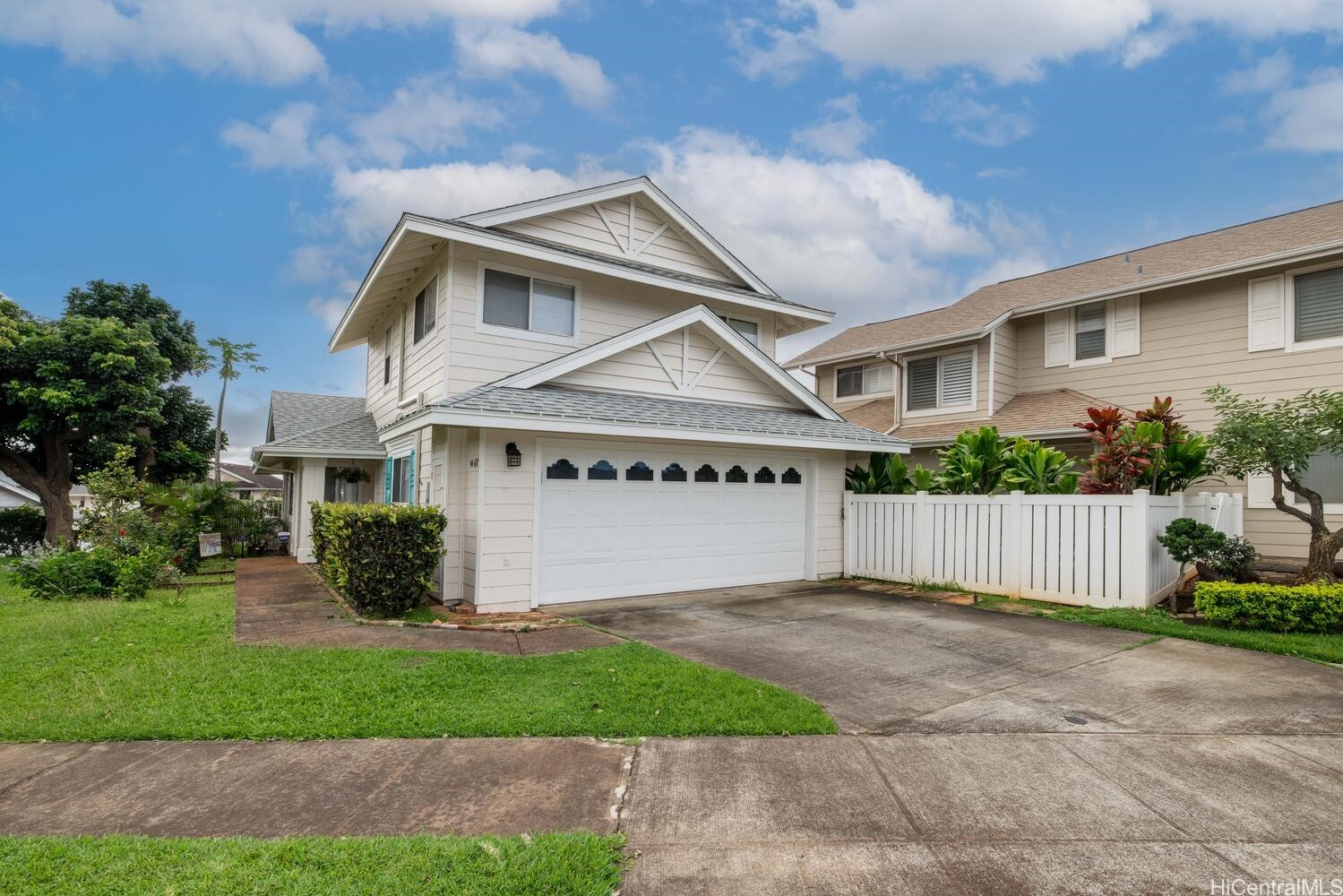 ソルトレイク | 94-689 Lumiaina Street, Waipahu, HI 96797