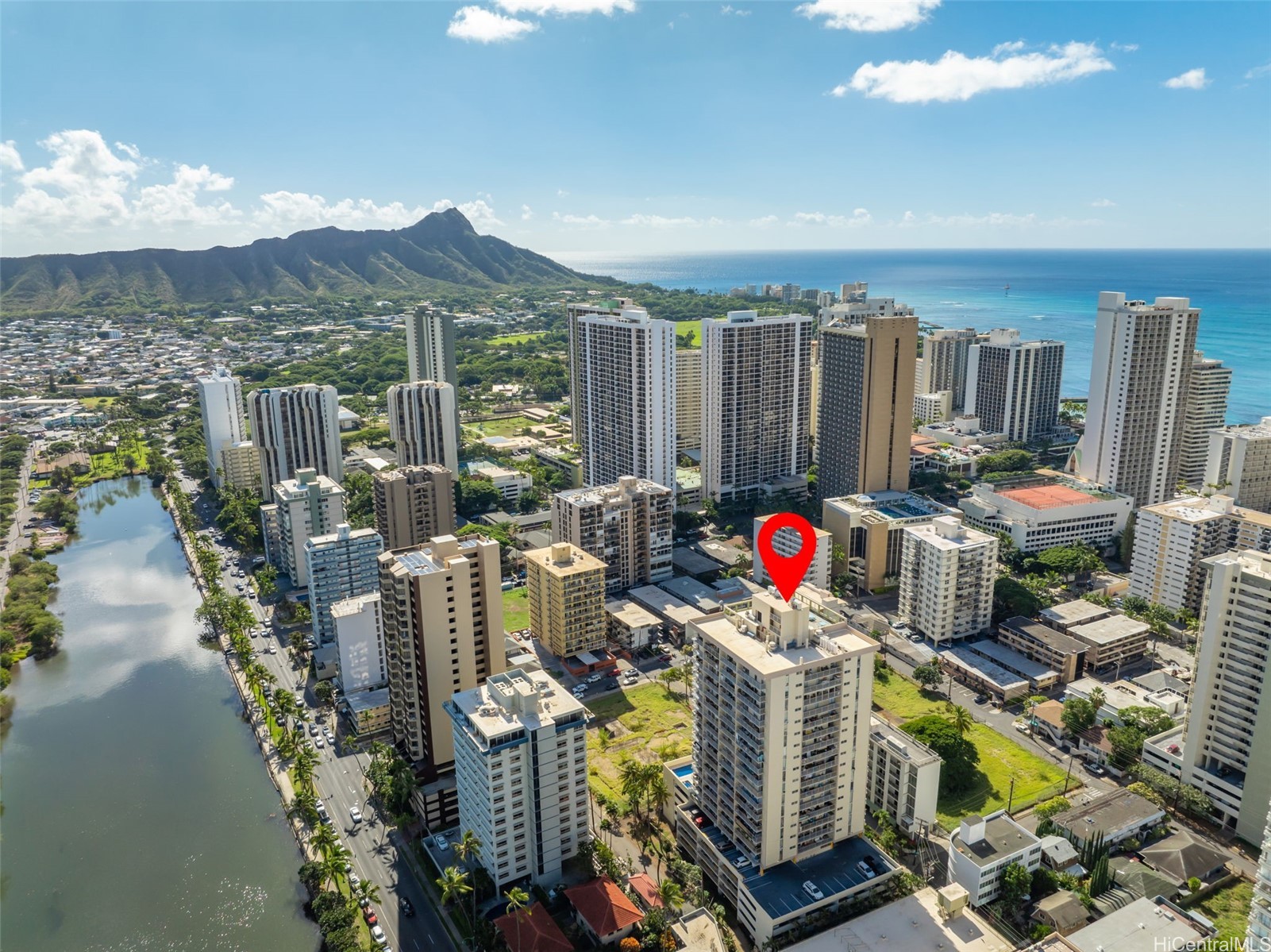 ワイキキ | 2452 Tusitala Street, Honolulu, HI 96815