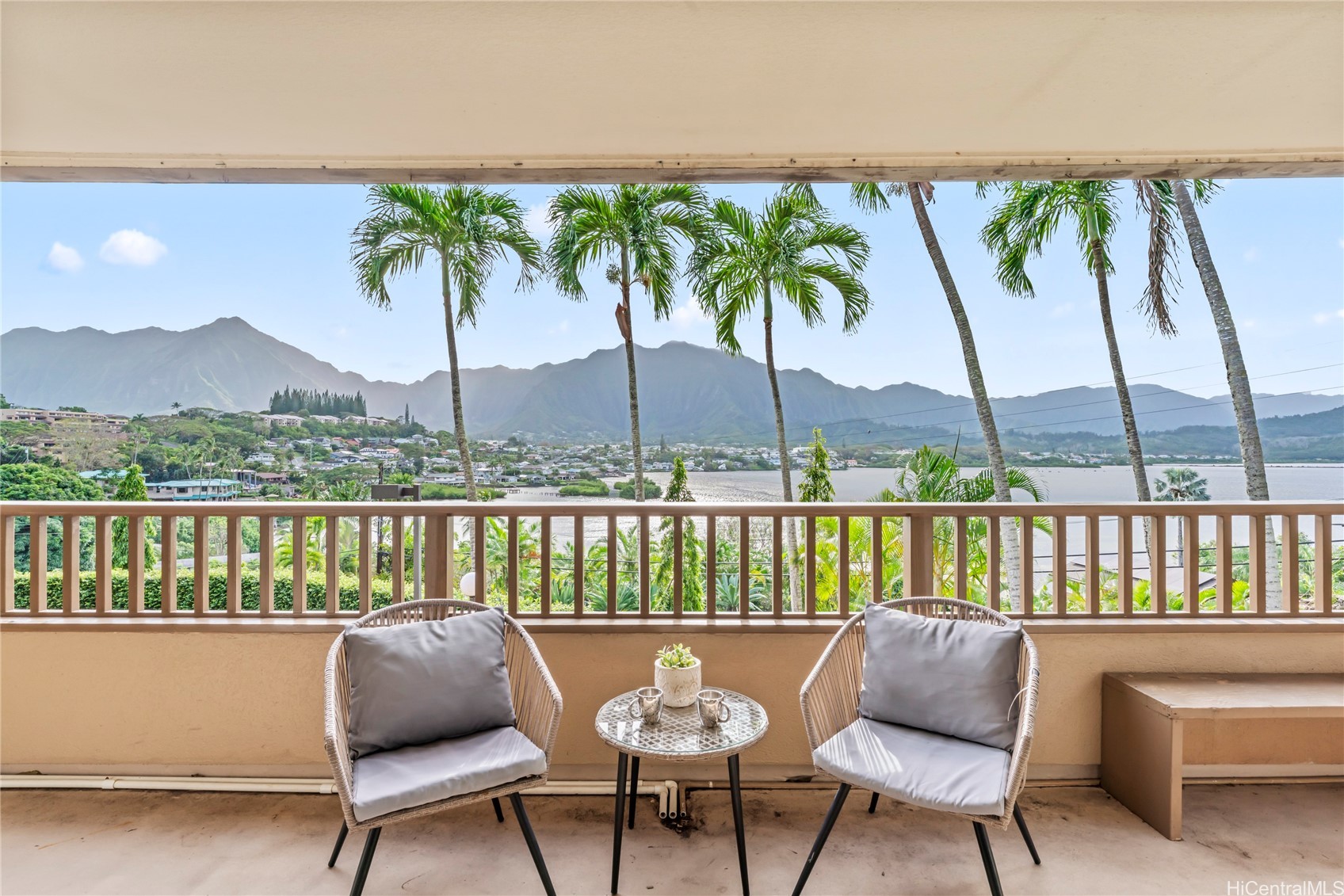 カネオヘ | 46-040 Konane Place, Kaneohe, HI 96744