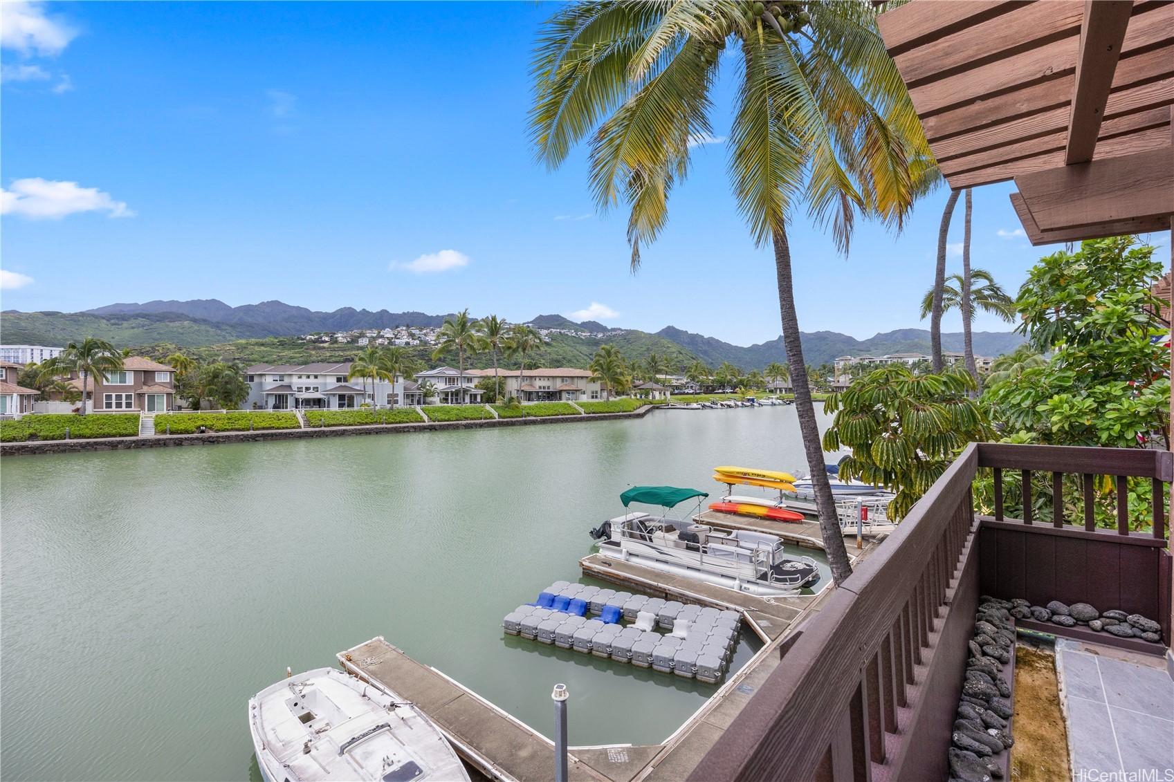 ハワイカイ | 444 Lunalilo Home Road, Honolulu, HI 96825