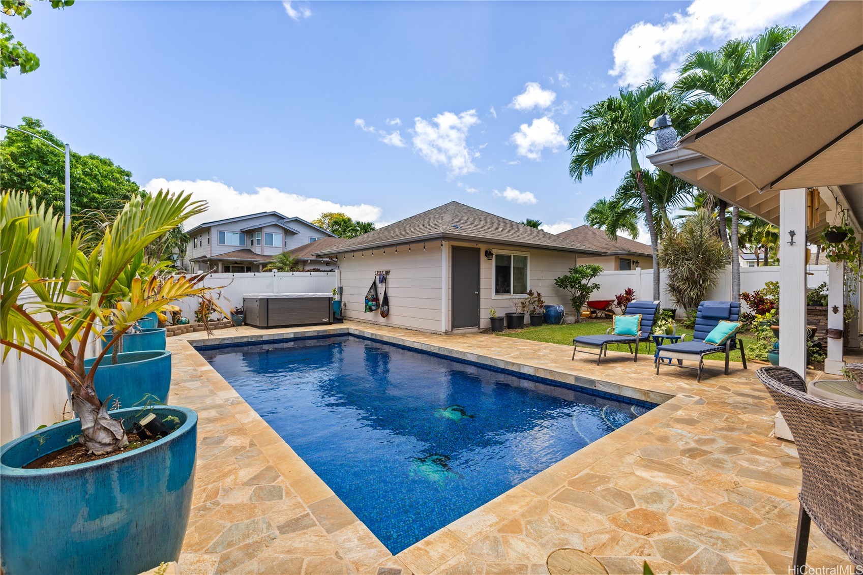 エバ | 91-1088 Kekaiholo Street, Ewa Beach, HI 96706