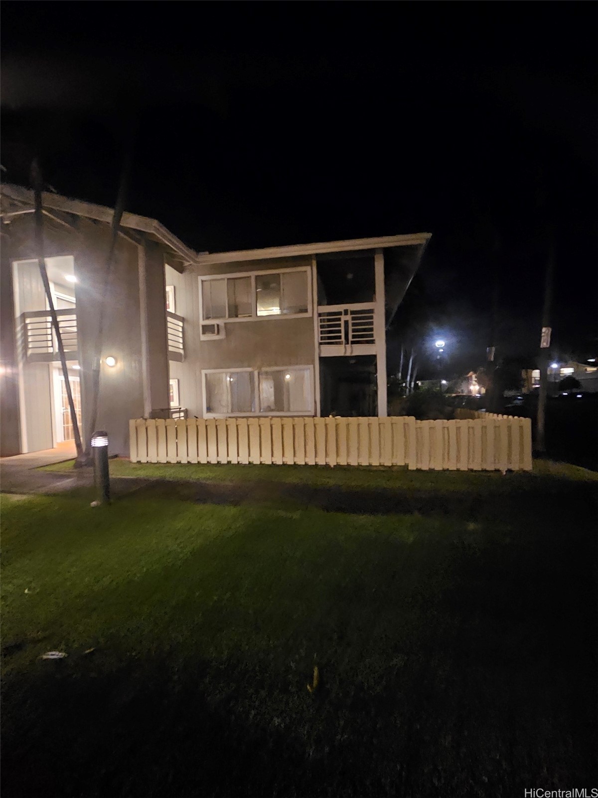 ソルトレイク | 94-520 Kupuohi Street, Waipahu, HI 96797