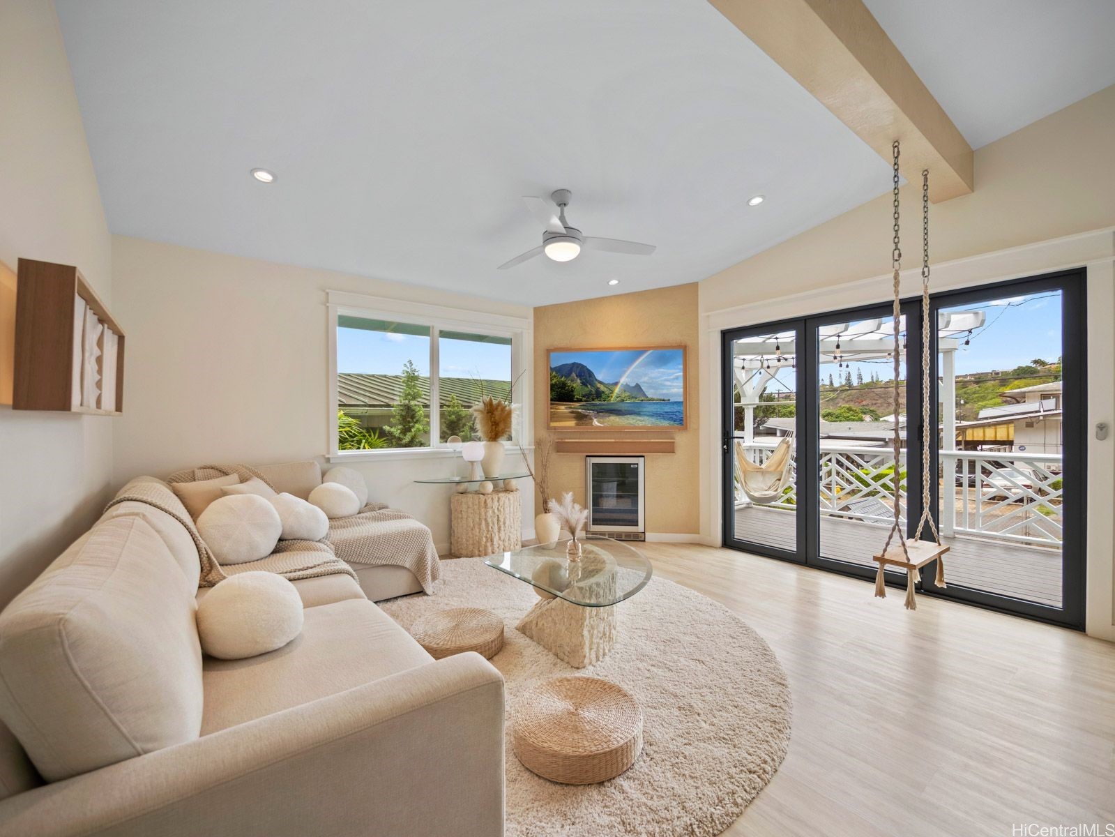 ソルトレイク | 98-393 Ponohana Loop, Aiea, HI 96701