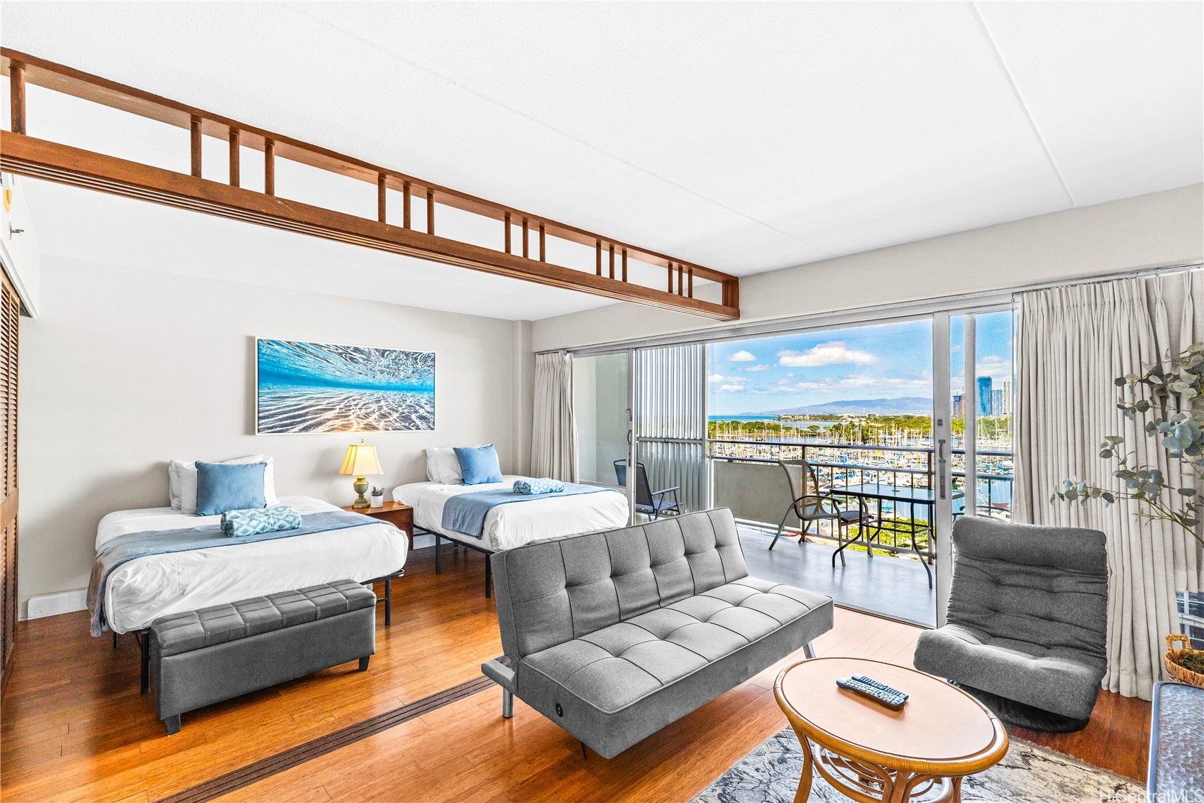 ワイキキ | 1777 Ala Moana Boulevard, Honolulu, HI 96815