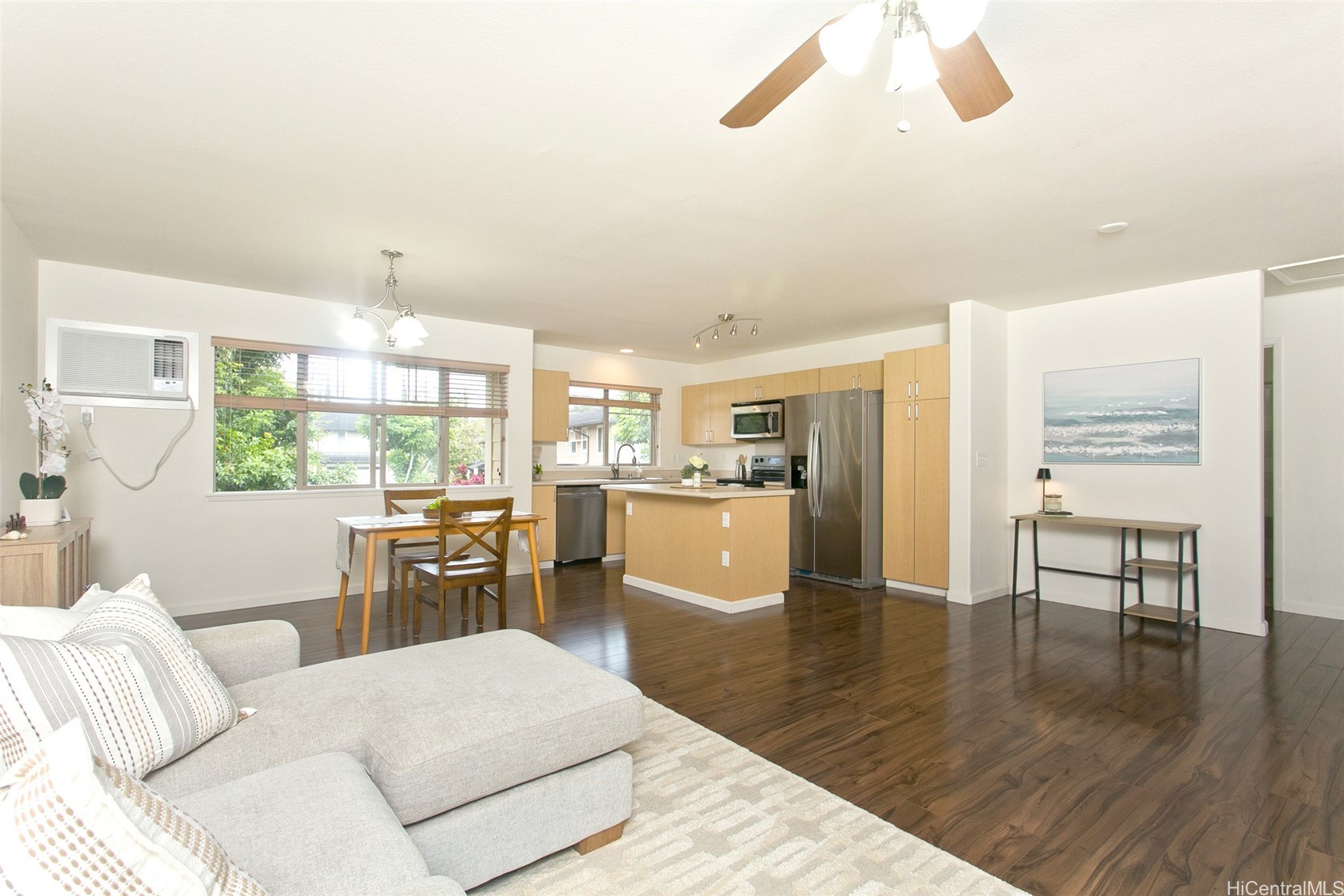 ソルトレイク | 95-985 Ukuwai Street, Mililani, HI 96789