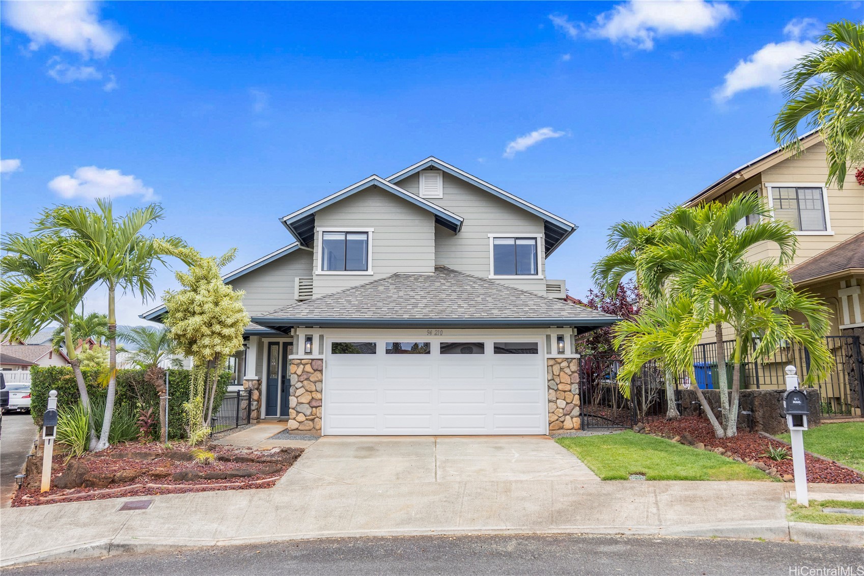 ソルトレイク | 94-210 Pailolo Place, Waipahu, HI 96797