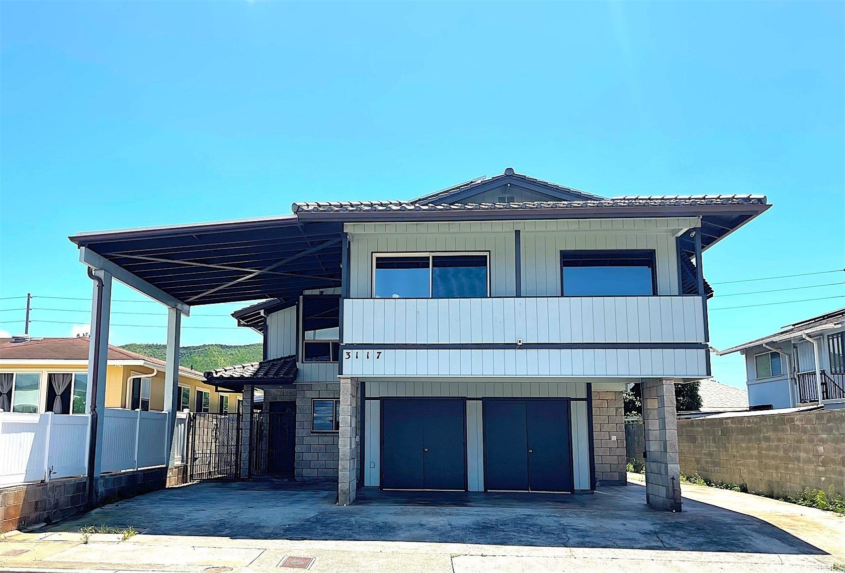 カハラ・ワイアラエ | 3117 Catherine Street, Honolulu, HI 96815
