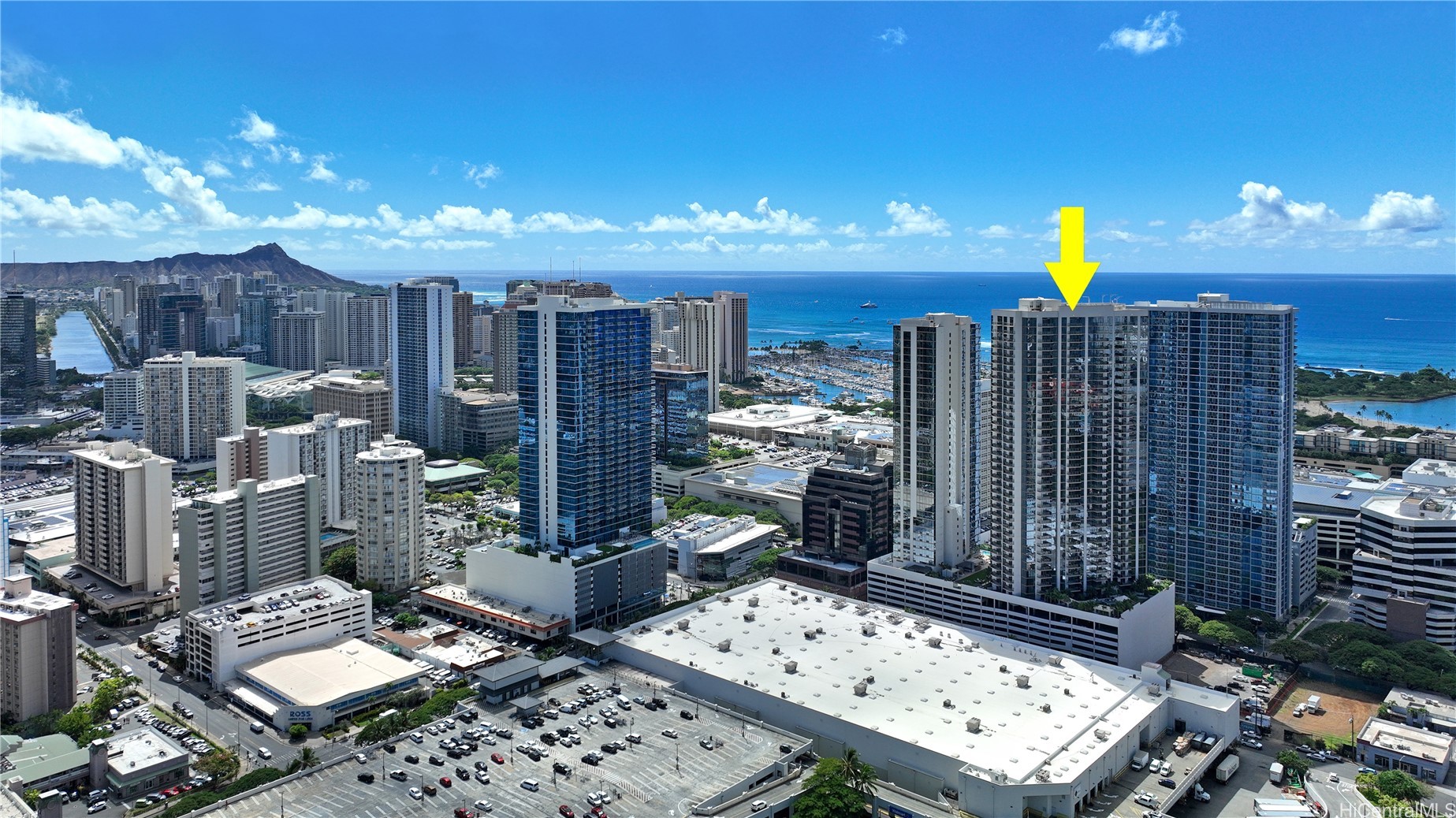 アラモアナ | 1388 Kapiolani Boulevard, Honolulu, HI 96814